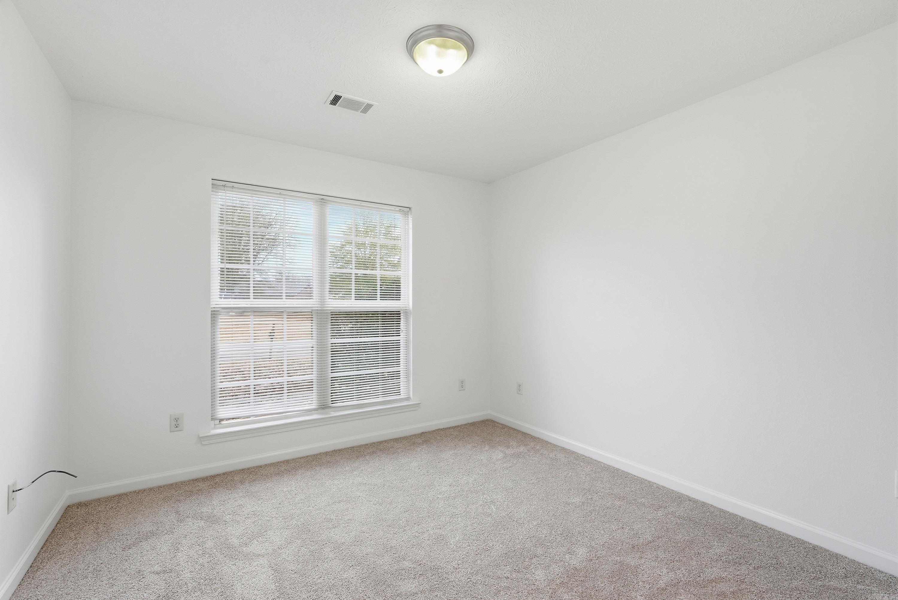 WEST POINTE - Residential