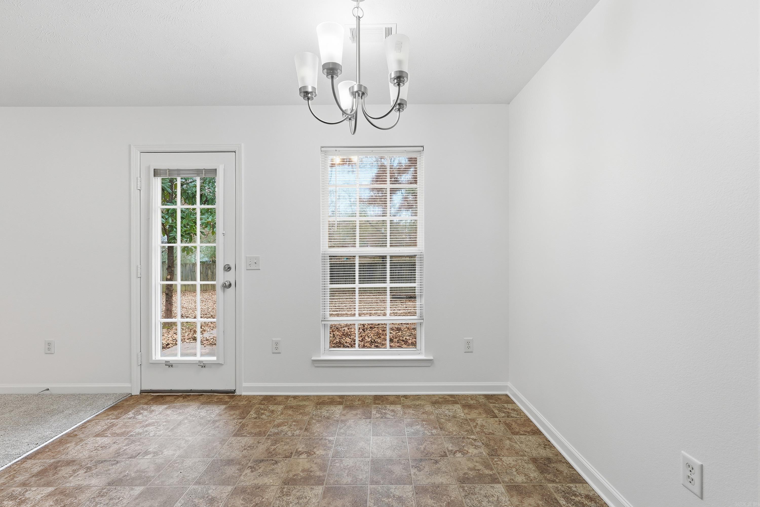 WEST POINTE - Residential