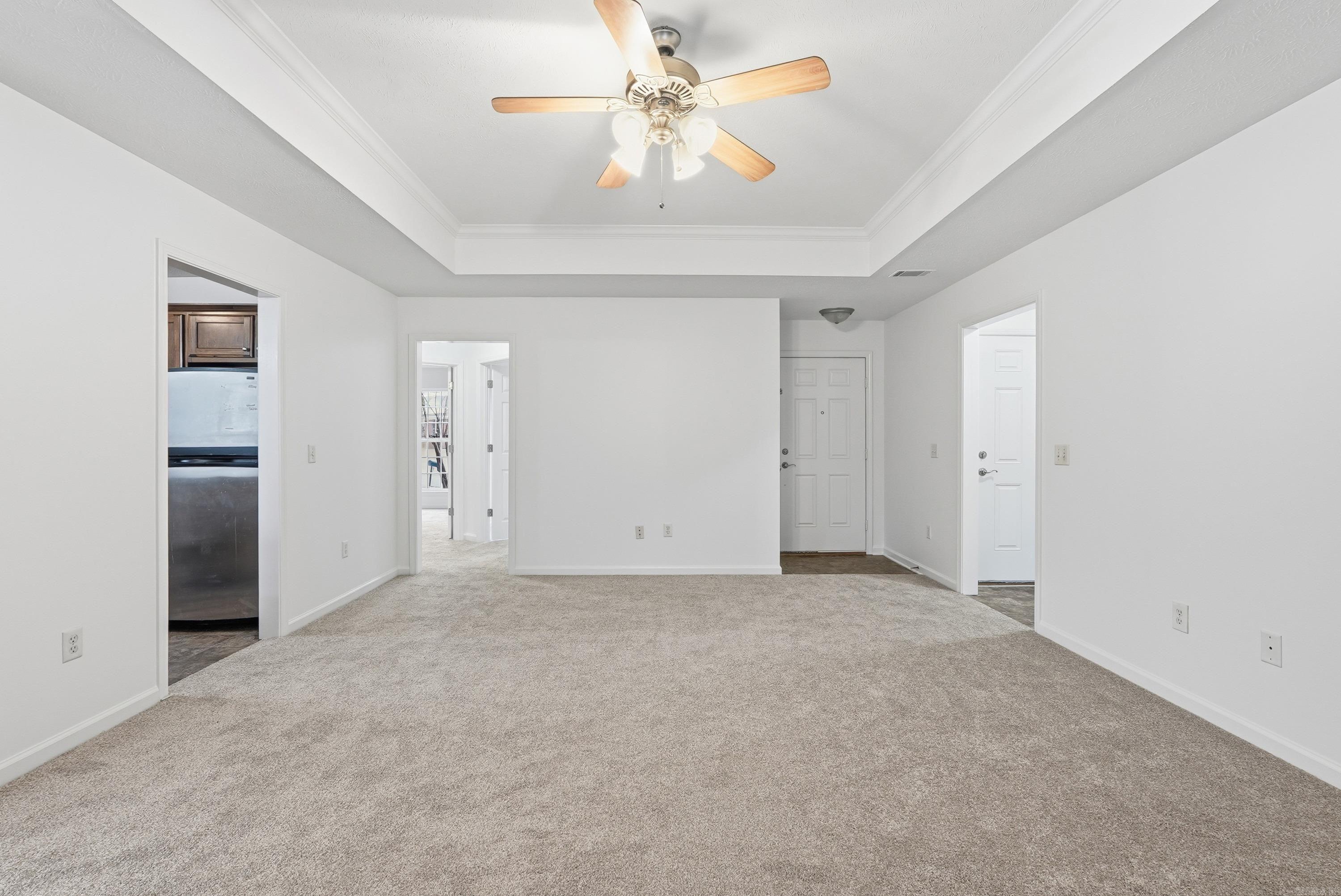 WEST POINTE - Residential