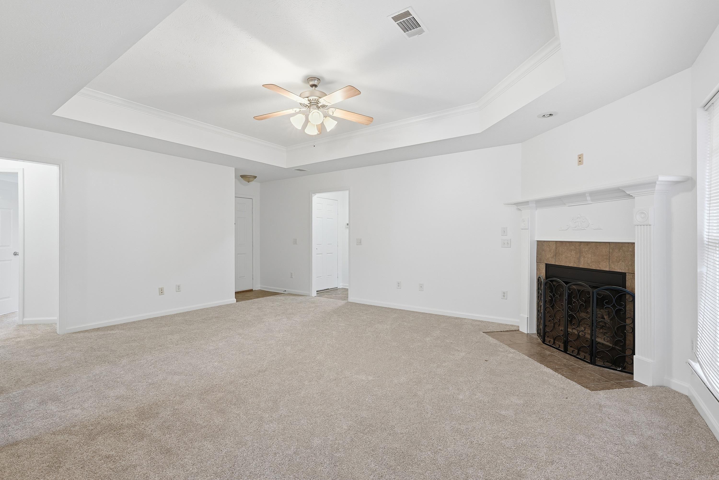 WEST POINTE - Residential