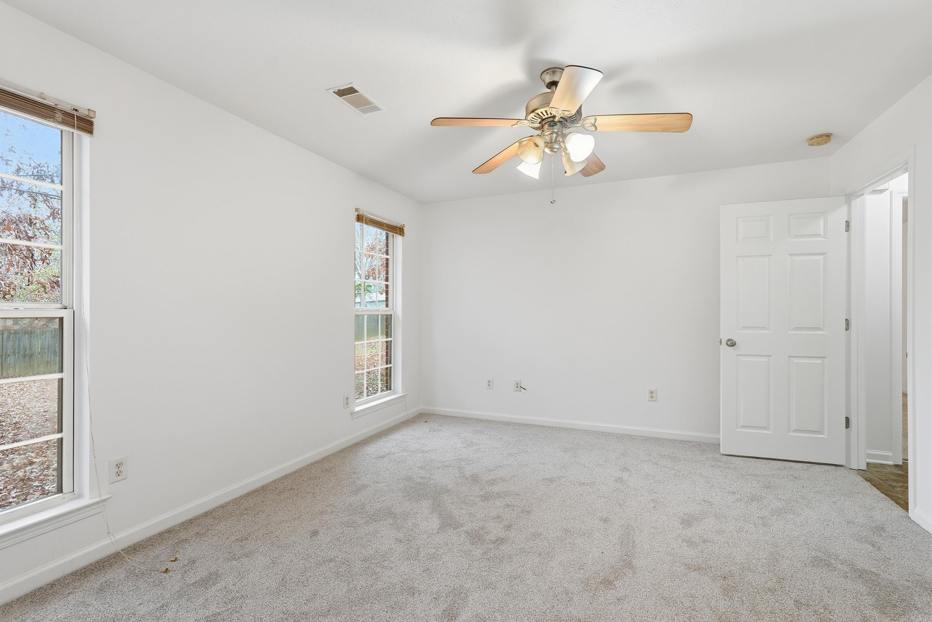 WEST POINTE - Residential