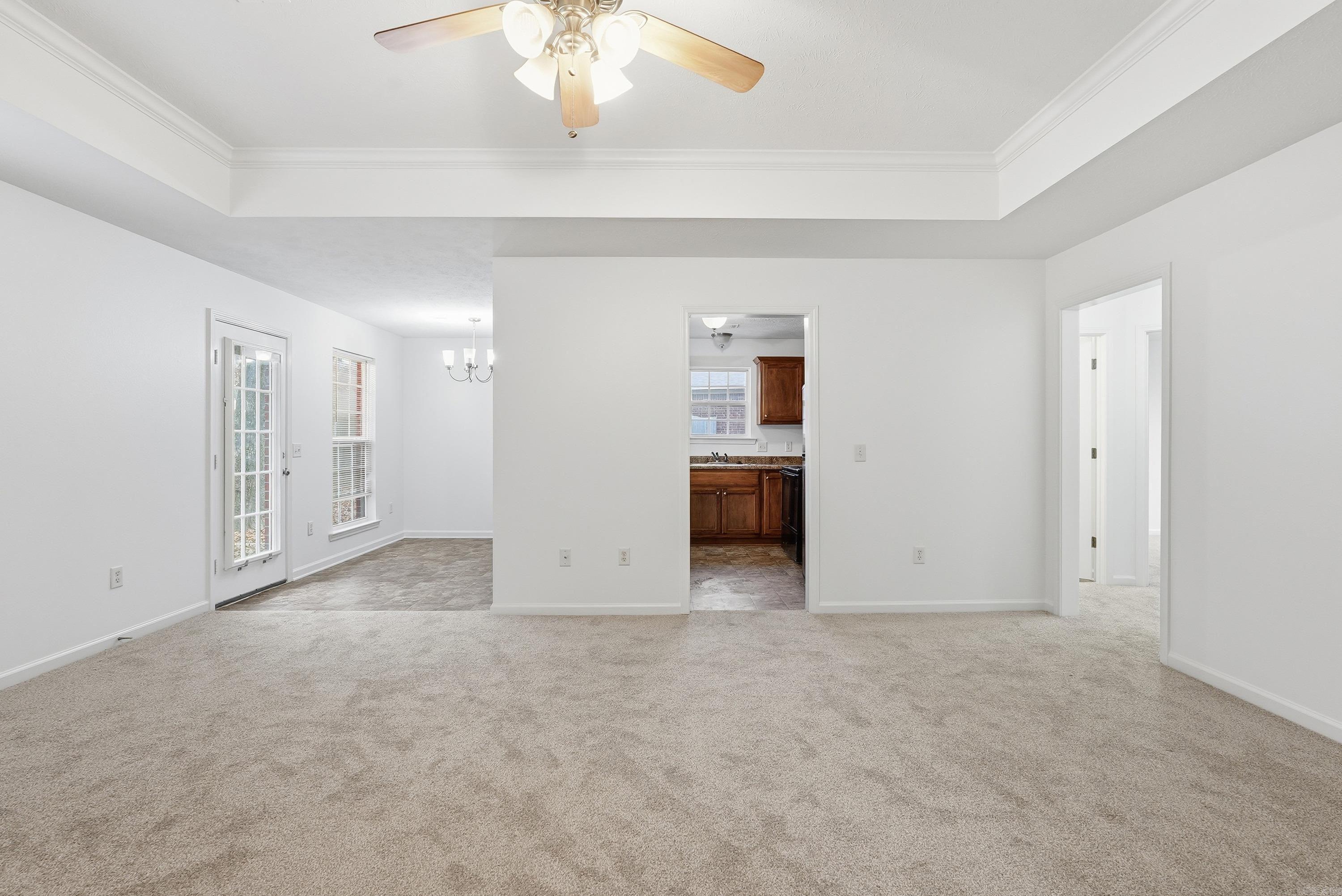 WEST POINTE - Residential