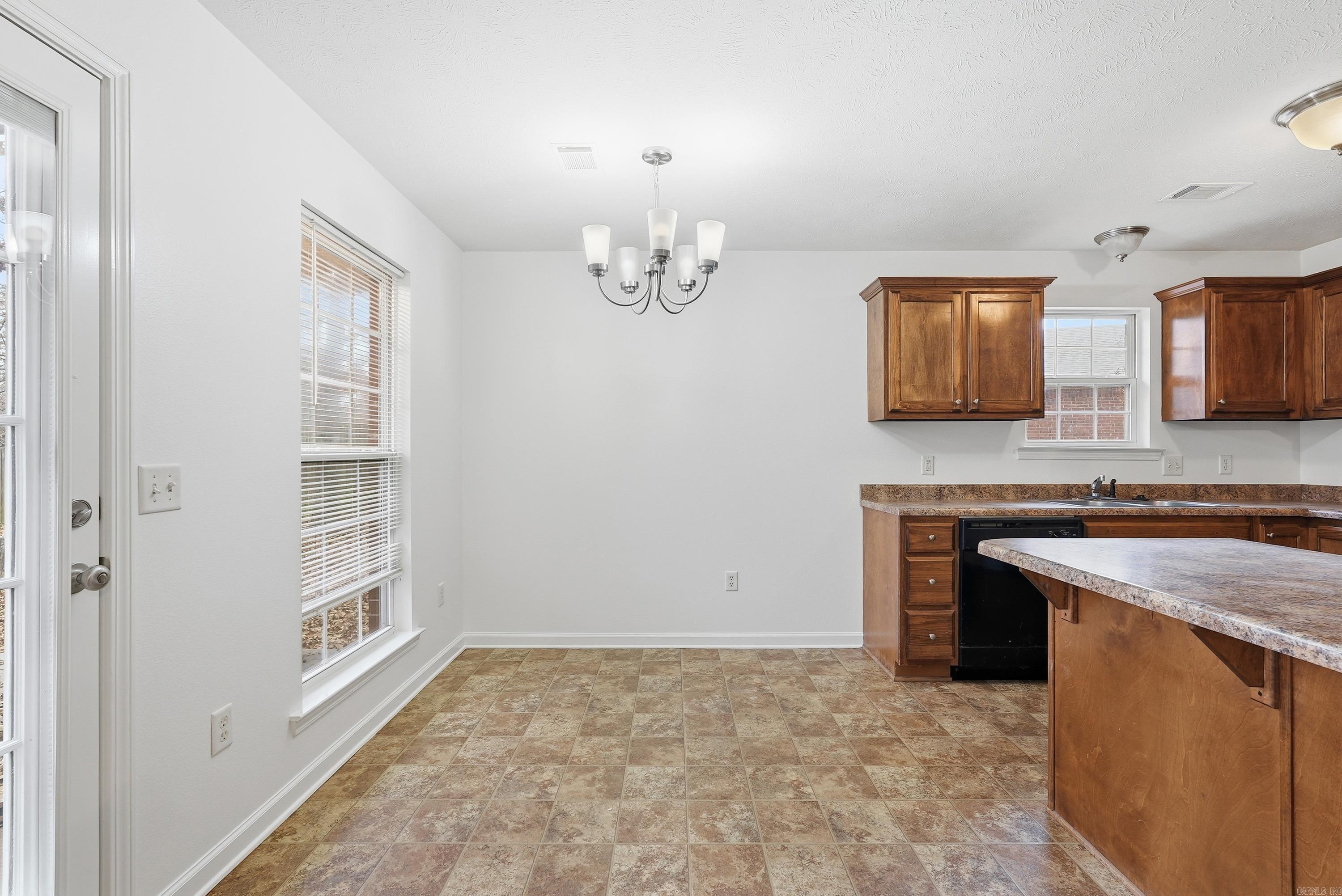 WEST POINTE - Residential