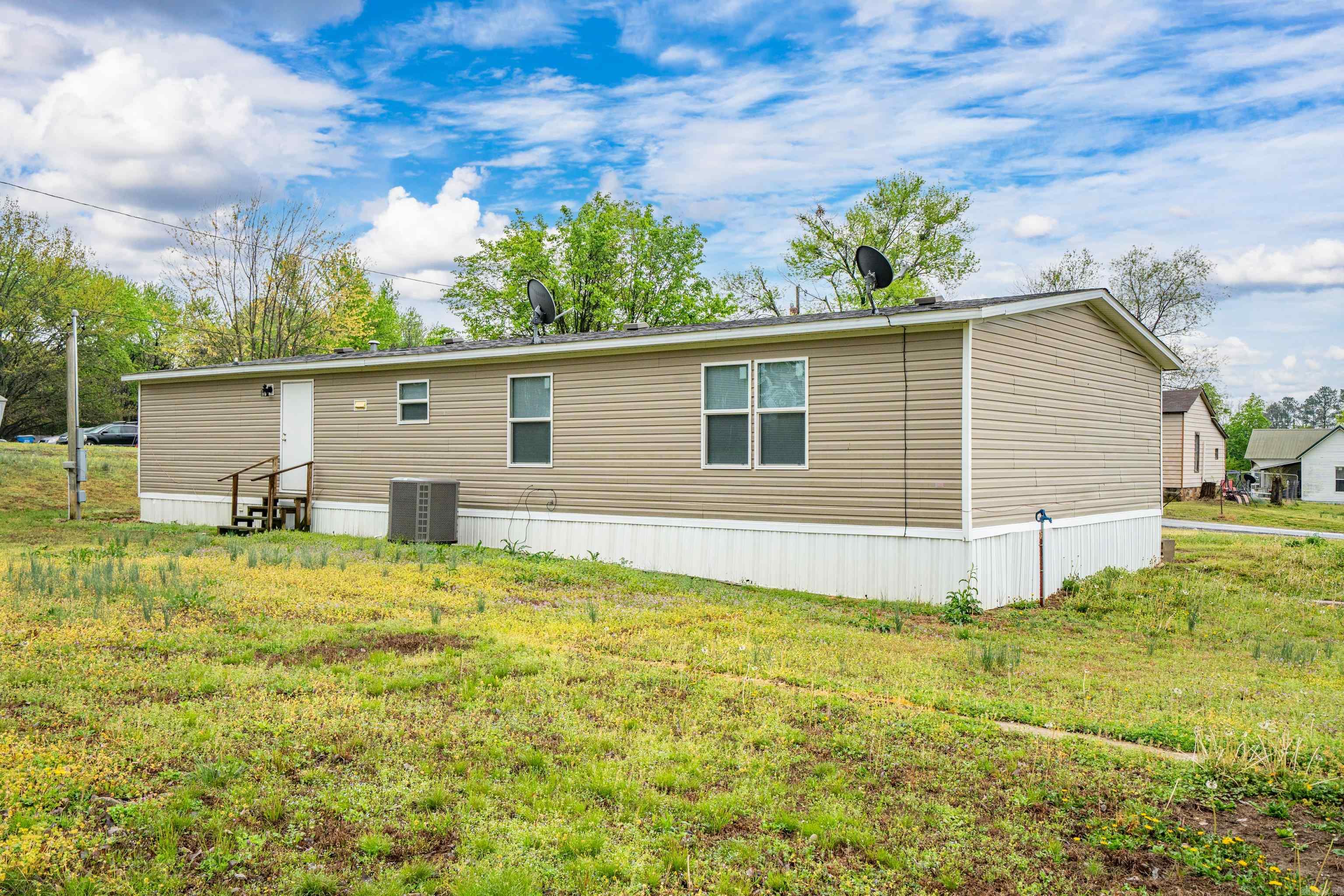 WHITTEN - Residential