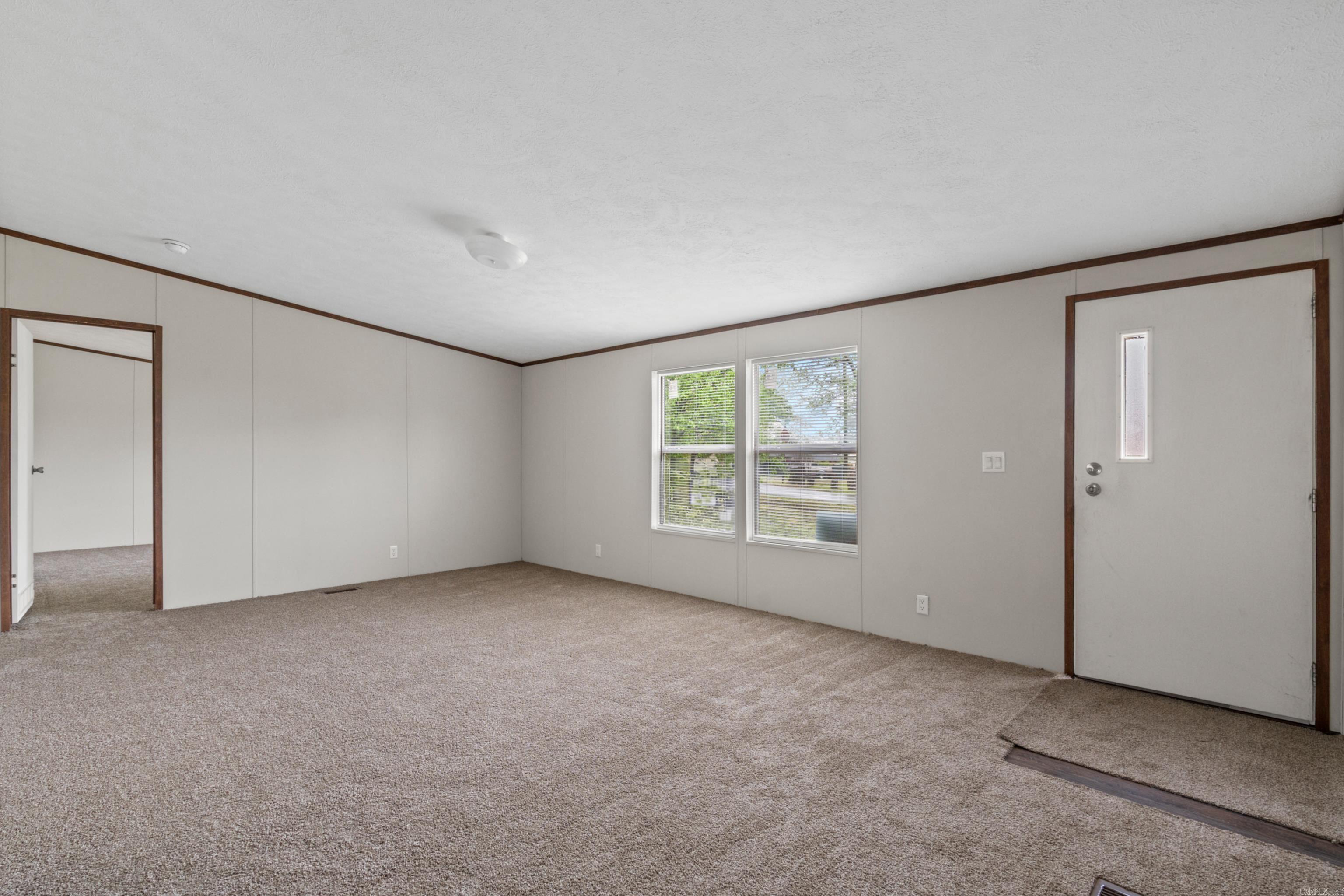 WHITTEN - Residential