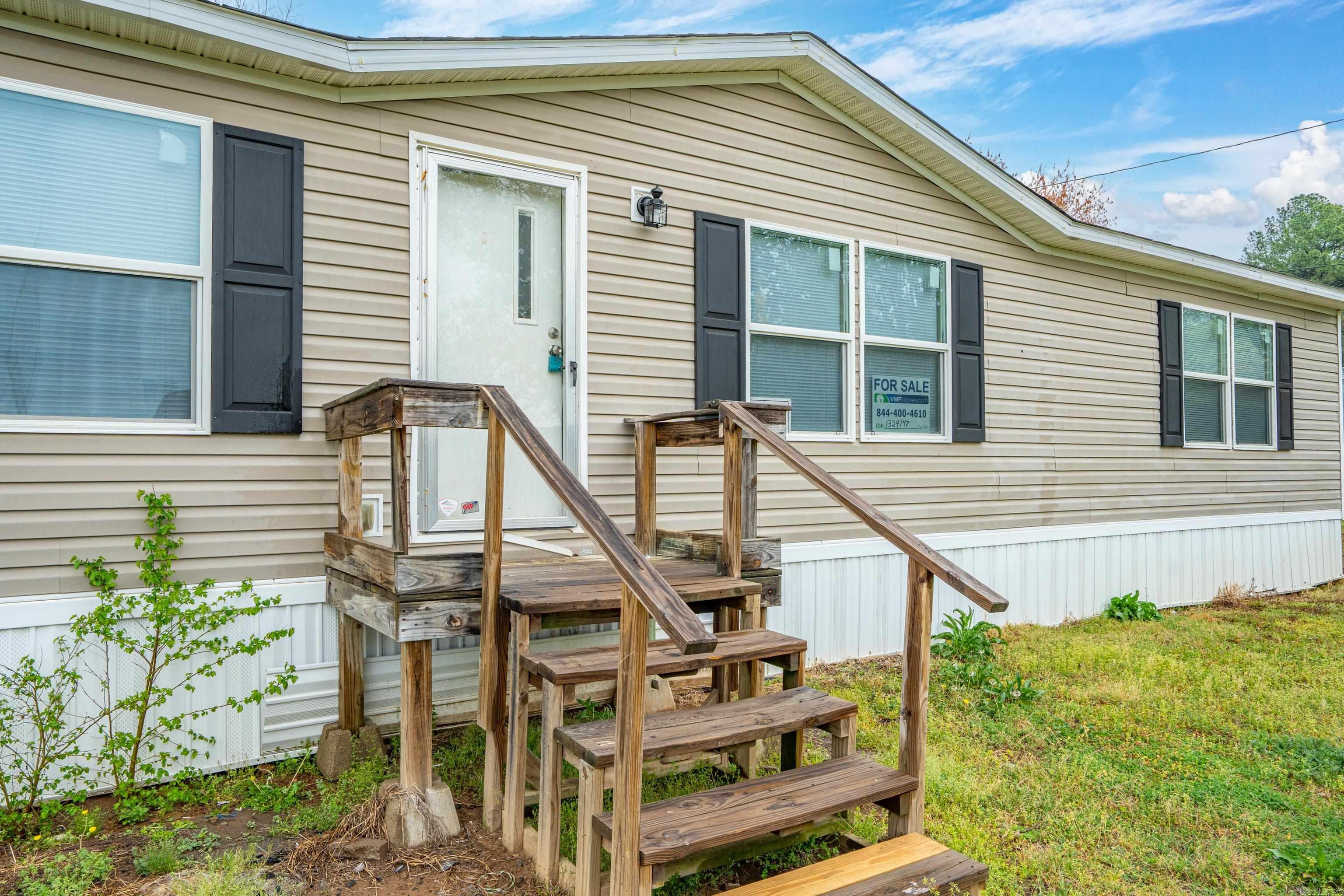 WHITTEN - Residential