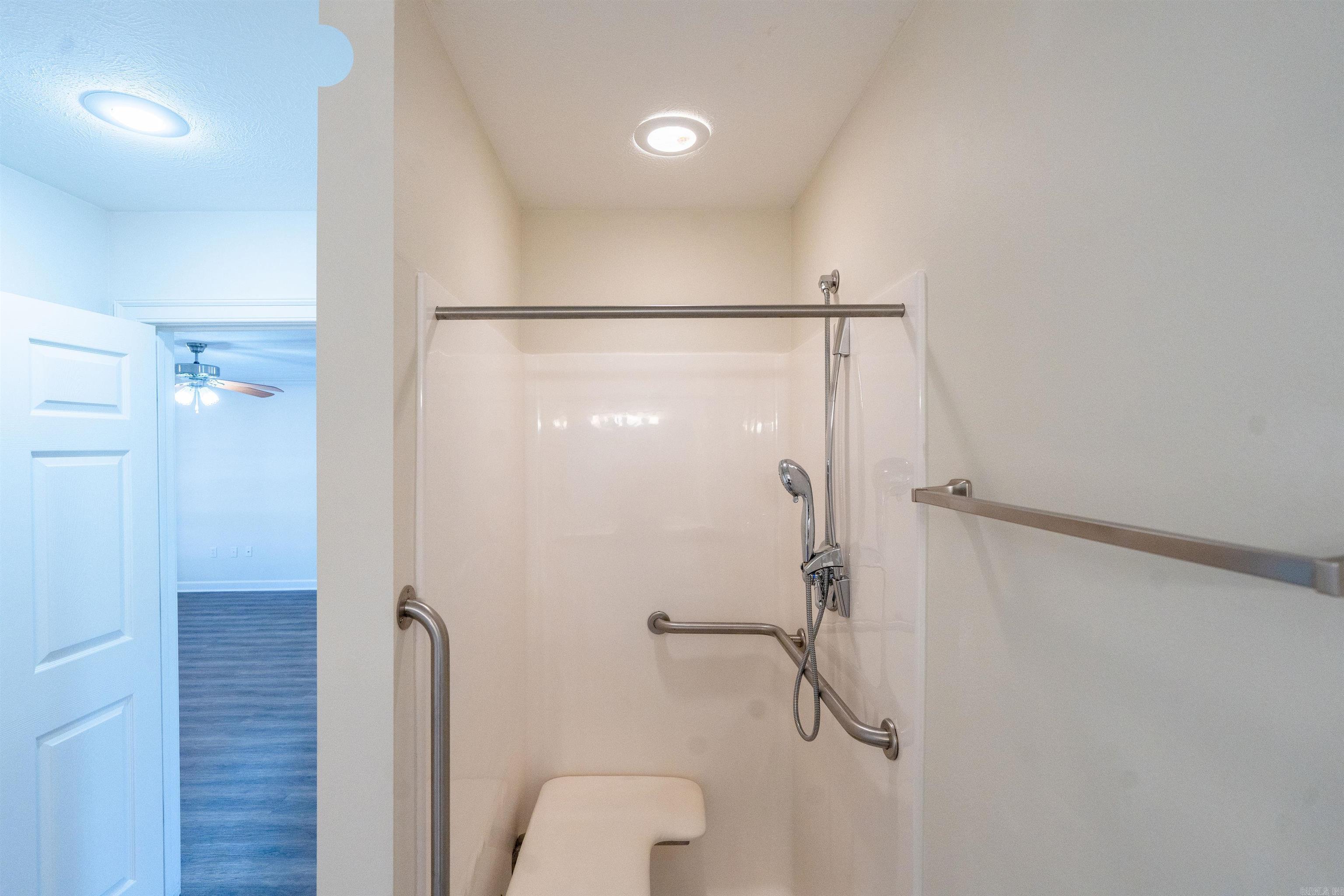 VILLAS AT SOUTHRIDGE VILLAGE H.P - Residential