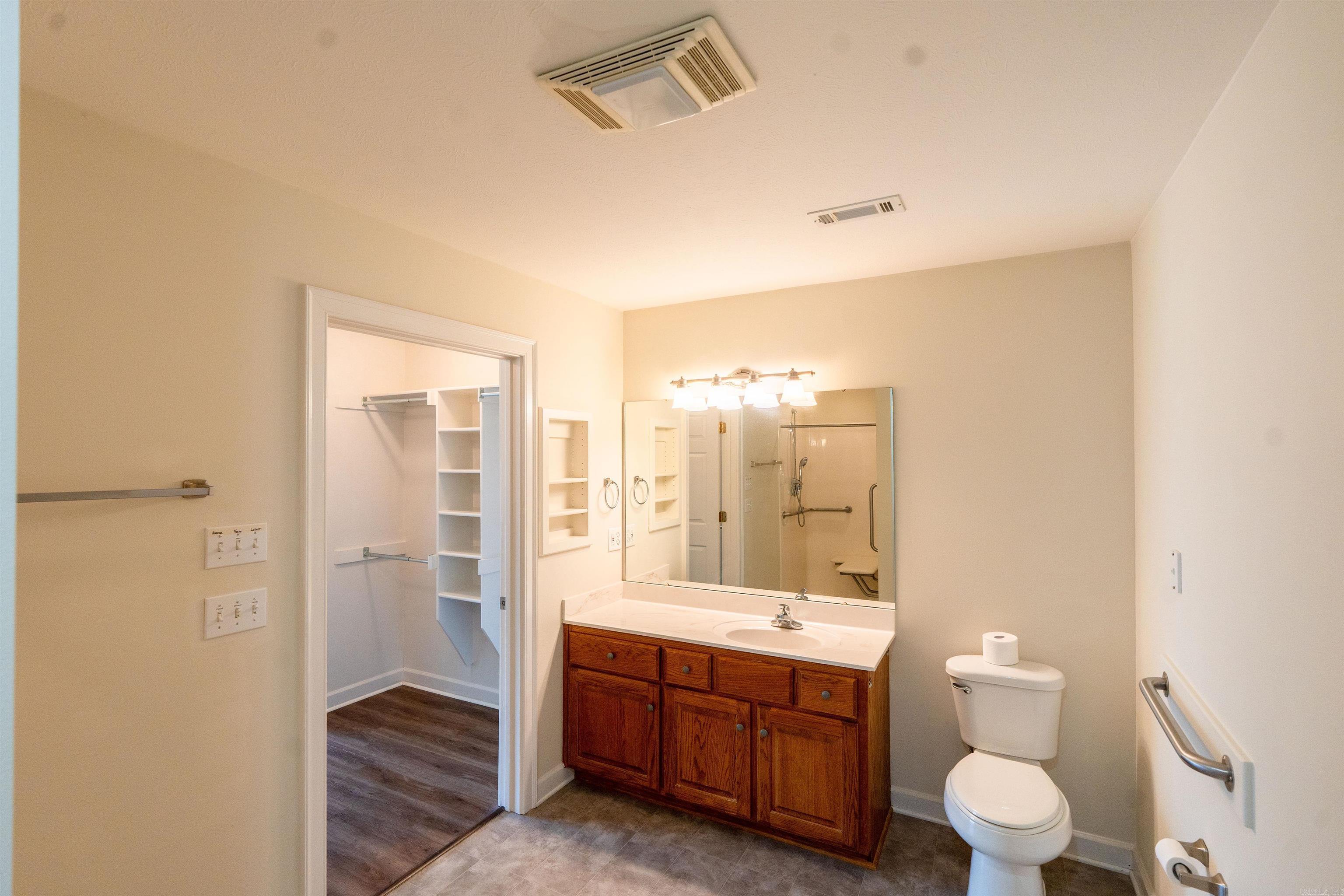 VILLAS AT SOUTHRIDGE VILLAGE H.P - Residential