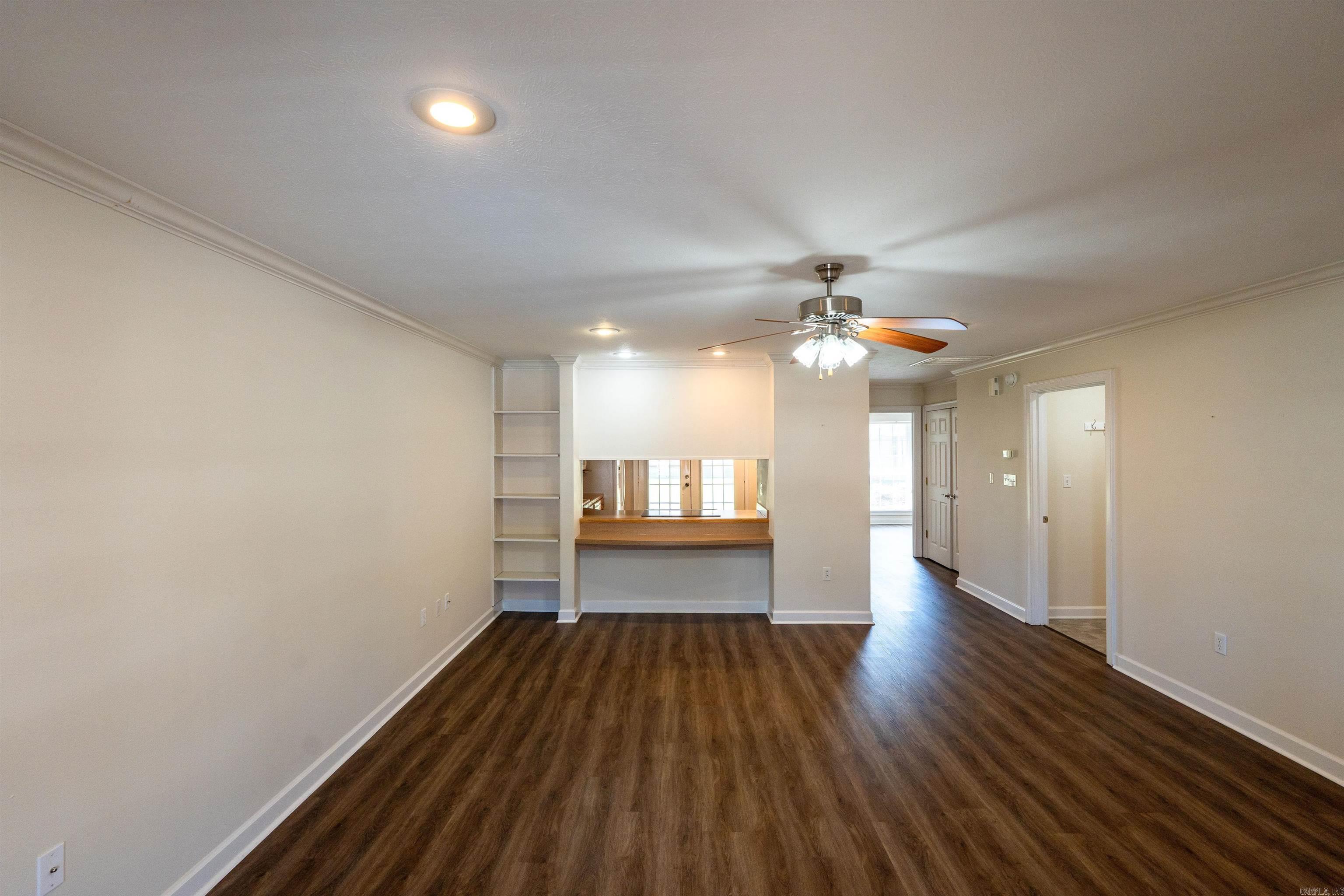 VILLAS AT SOUTHRIDGE VILLAGE H.P - Residential