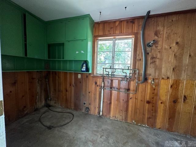 OT HICKS & REYNOLDS - Residential