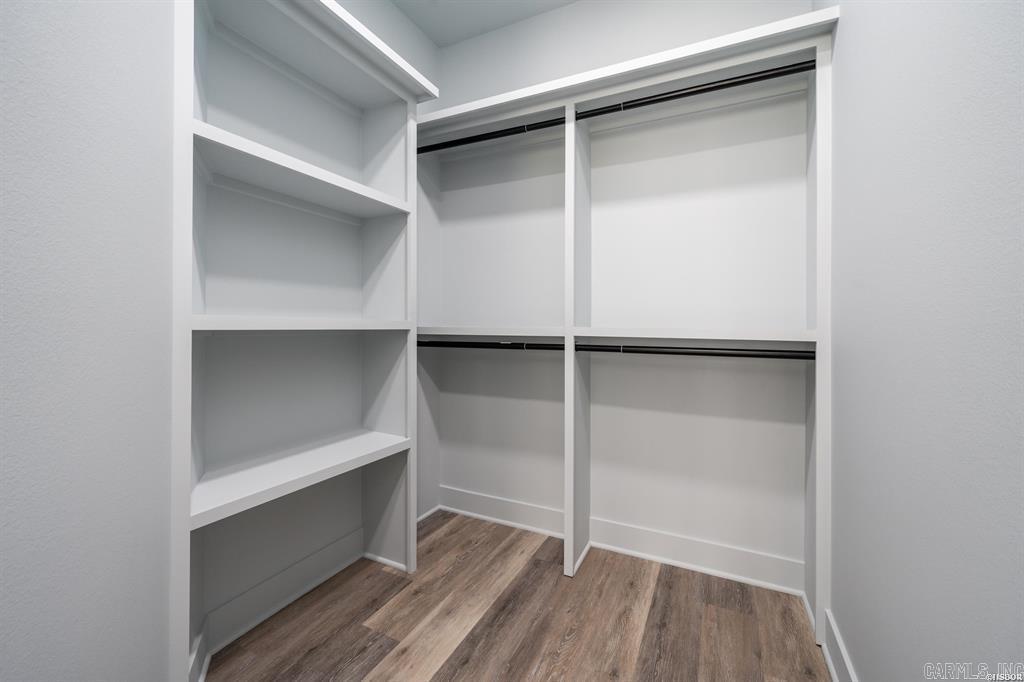 Ridge Way Place - Residential