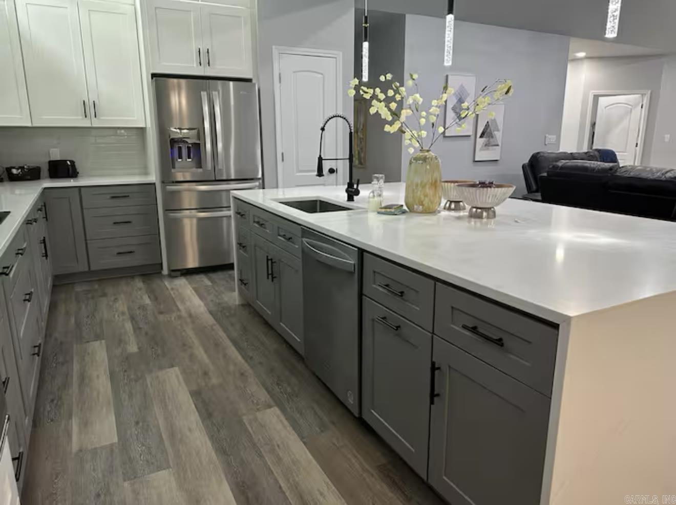 Ridge Way Place - Residential