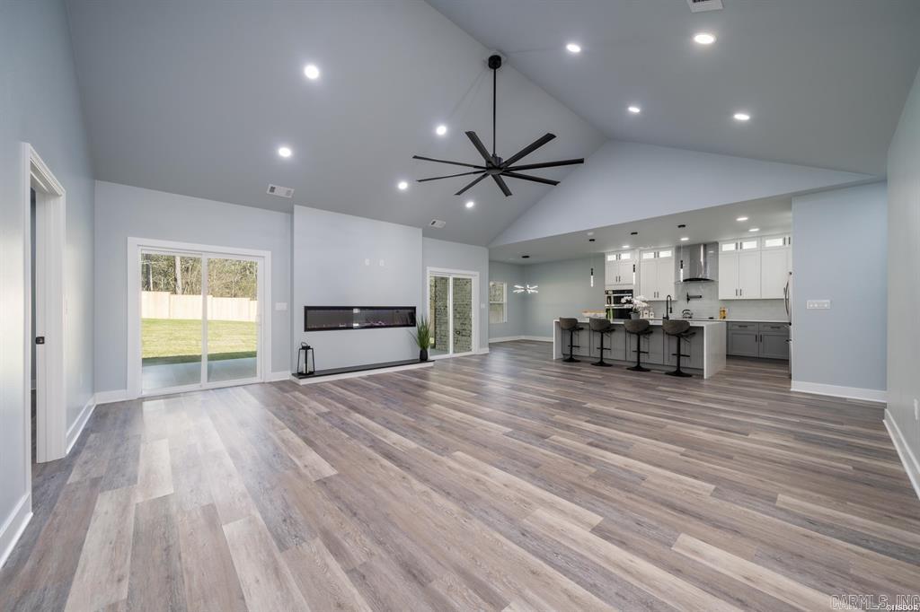 Ridge Way Place - Residential