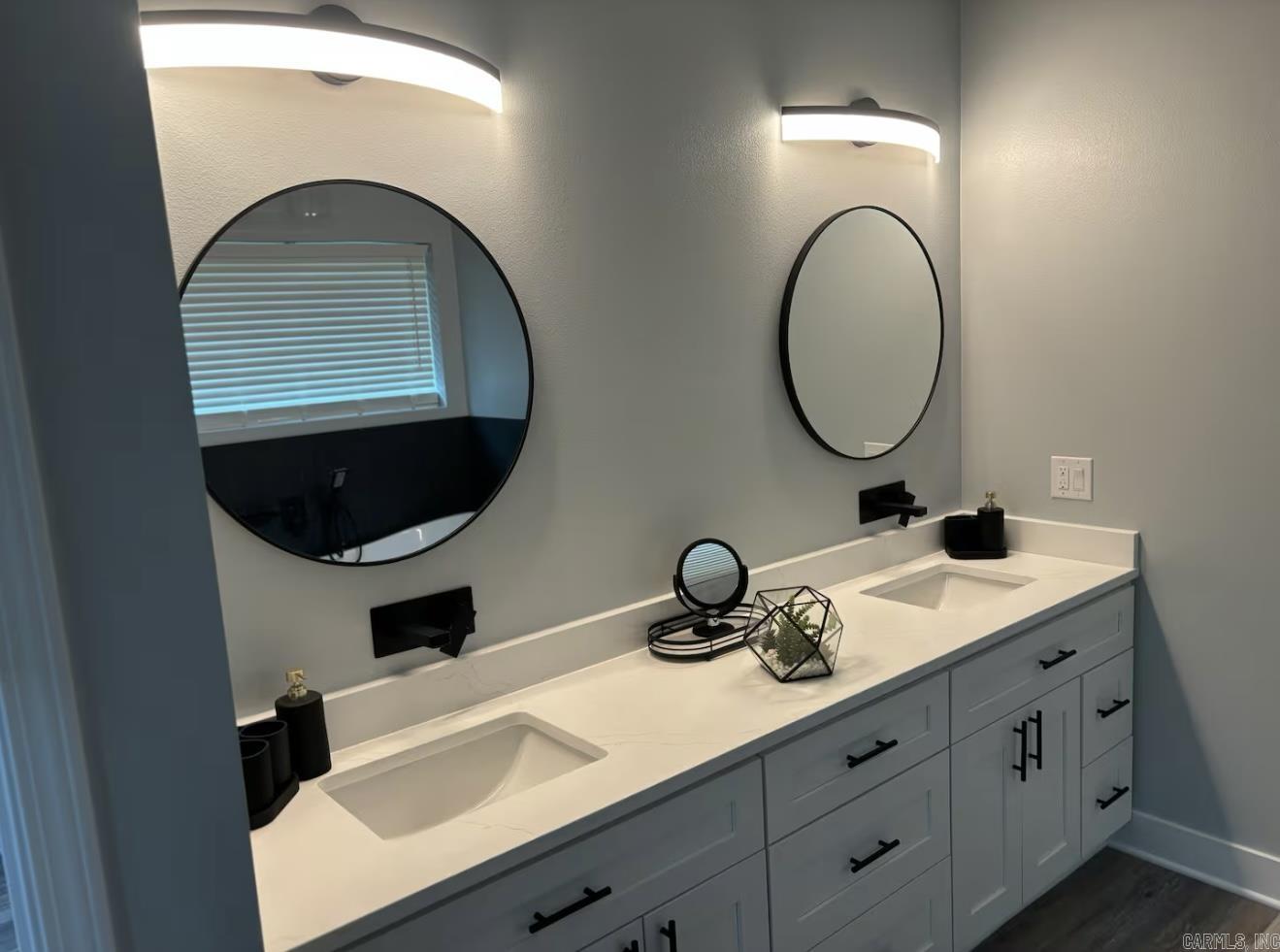 Ridge Way Place - Residential