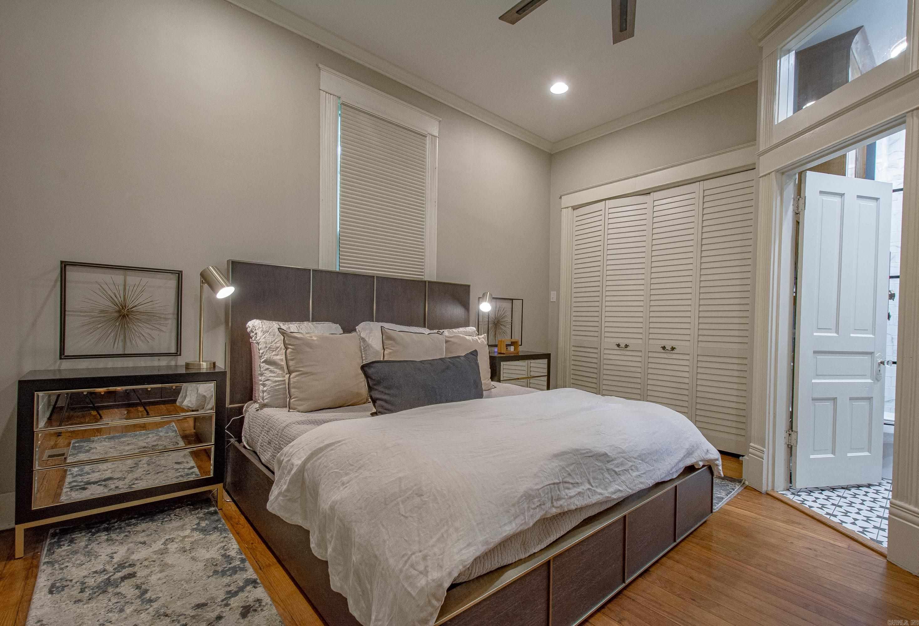 HOLLENBERG - Residential