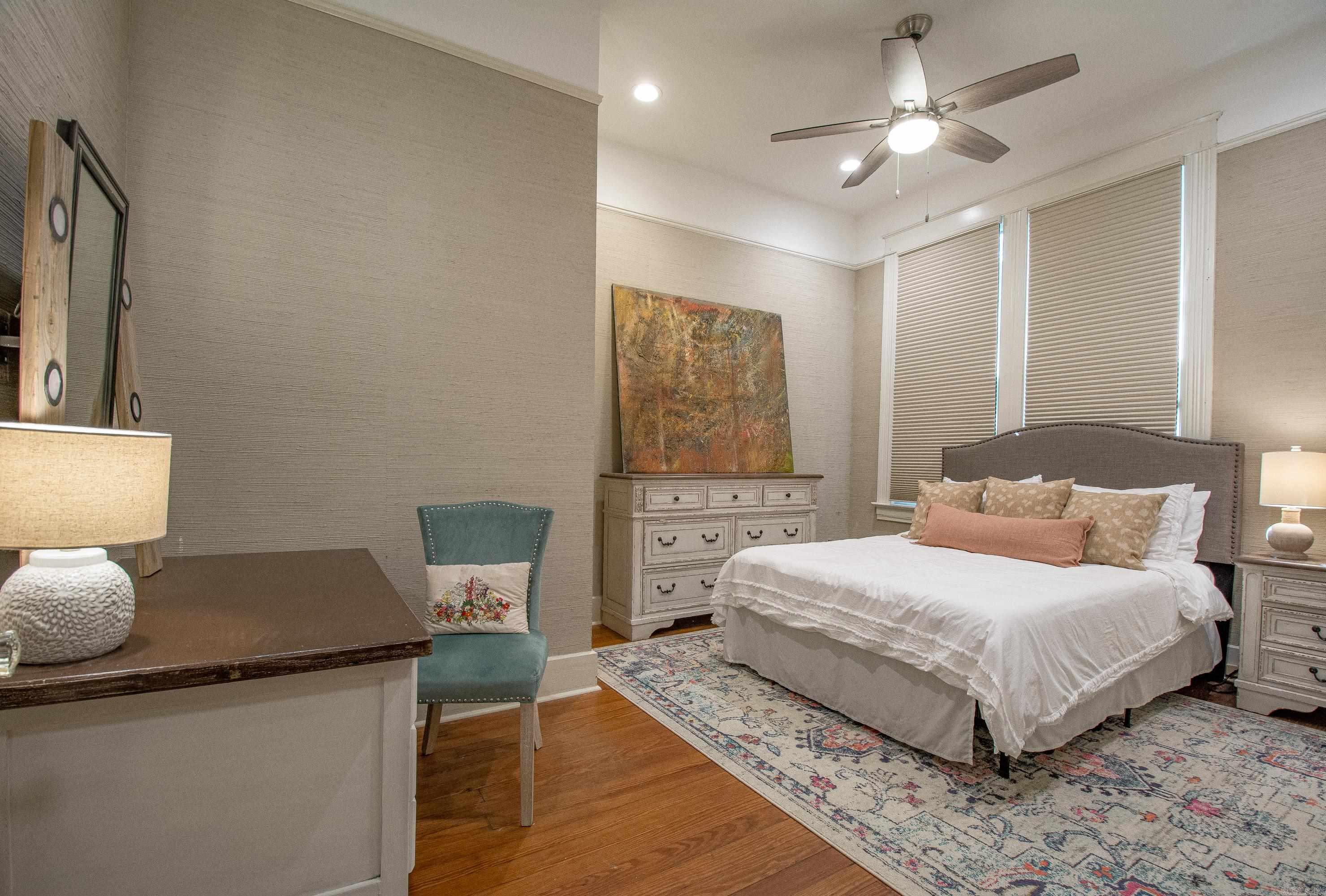 HOLLENBERG - Residential