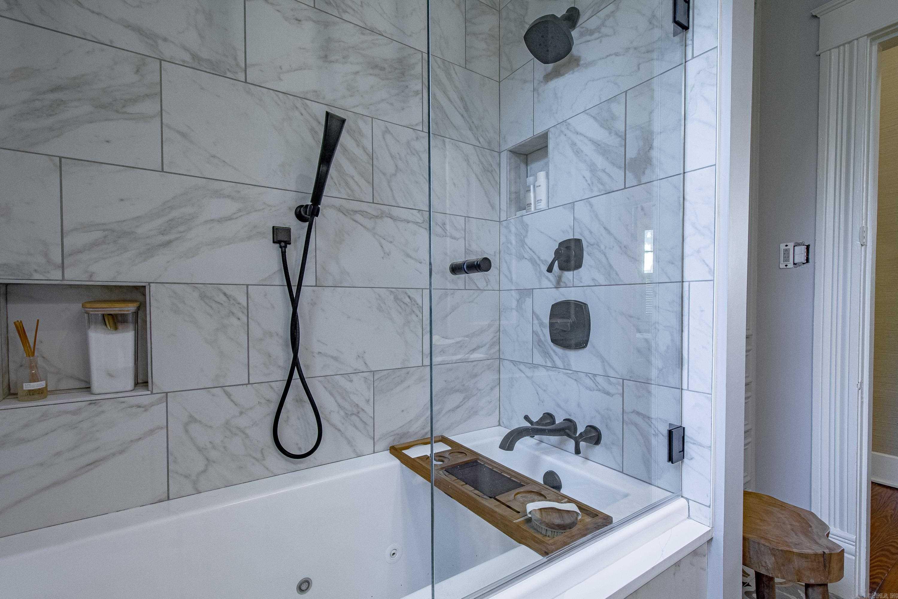 HOLLENBERG - Residential