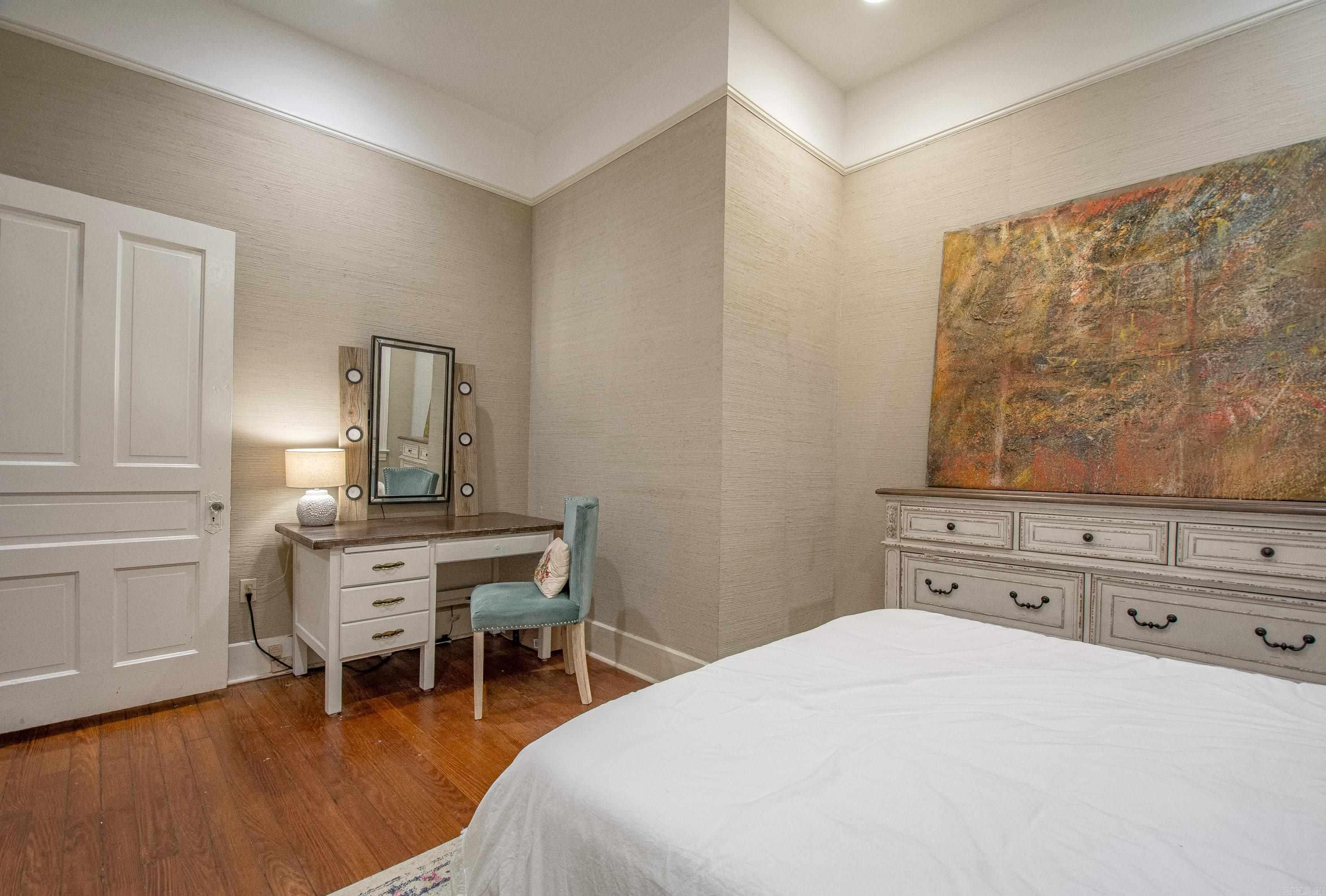 HOLLENBERG - Residential