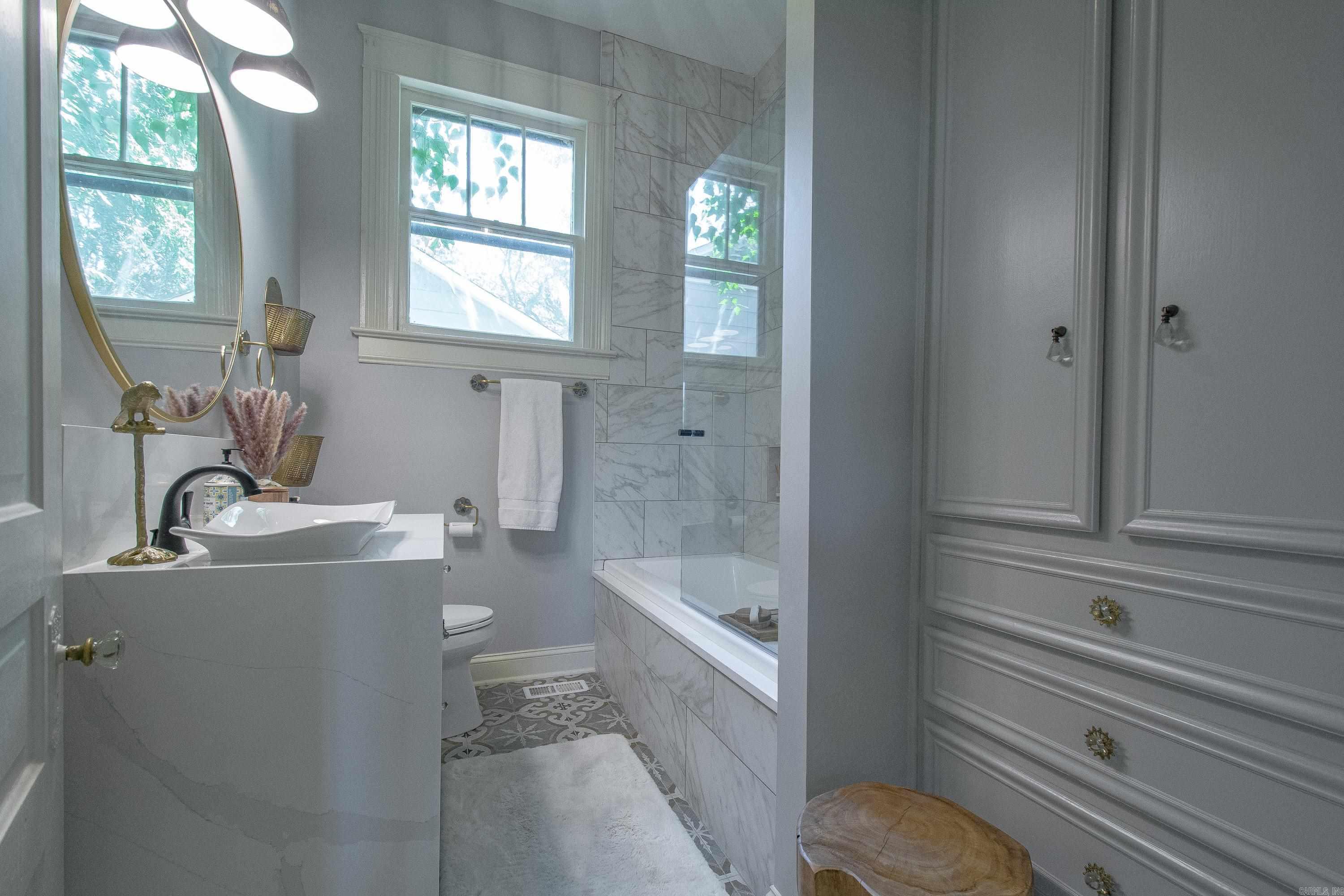 HOLLENBERG - Residential