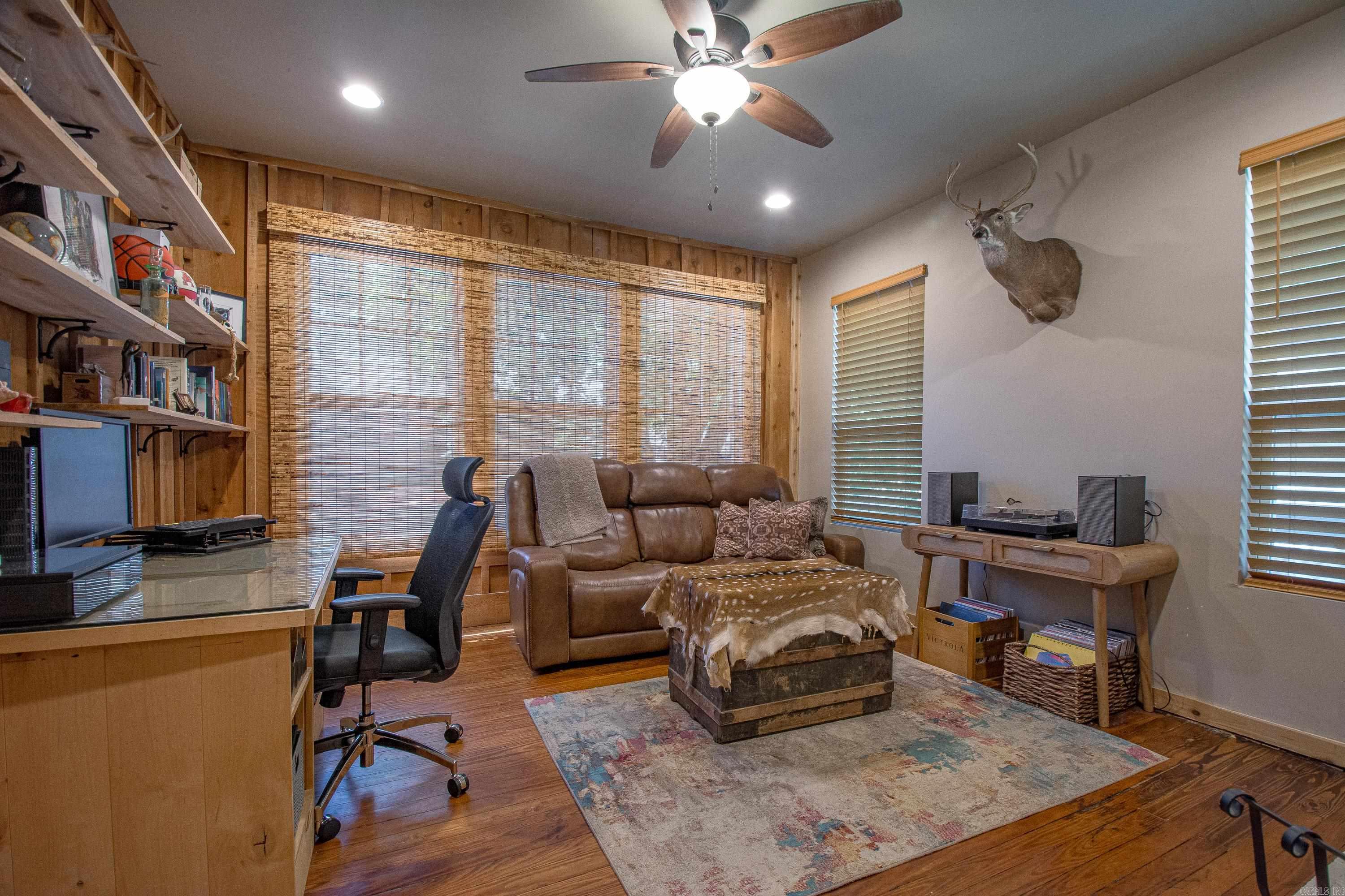 HOLLENBERG - Residential