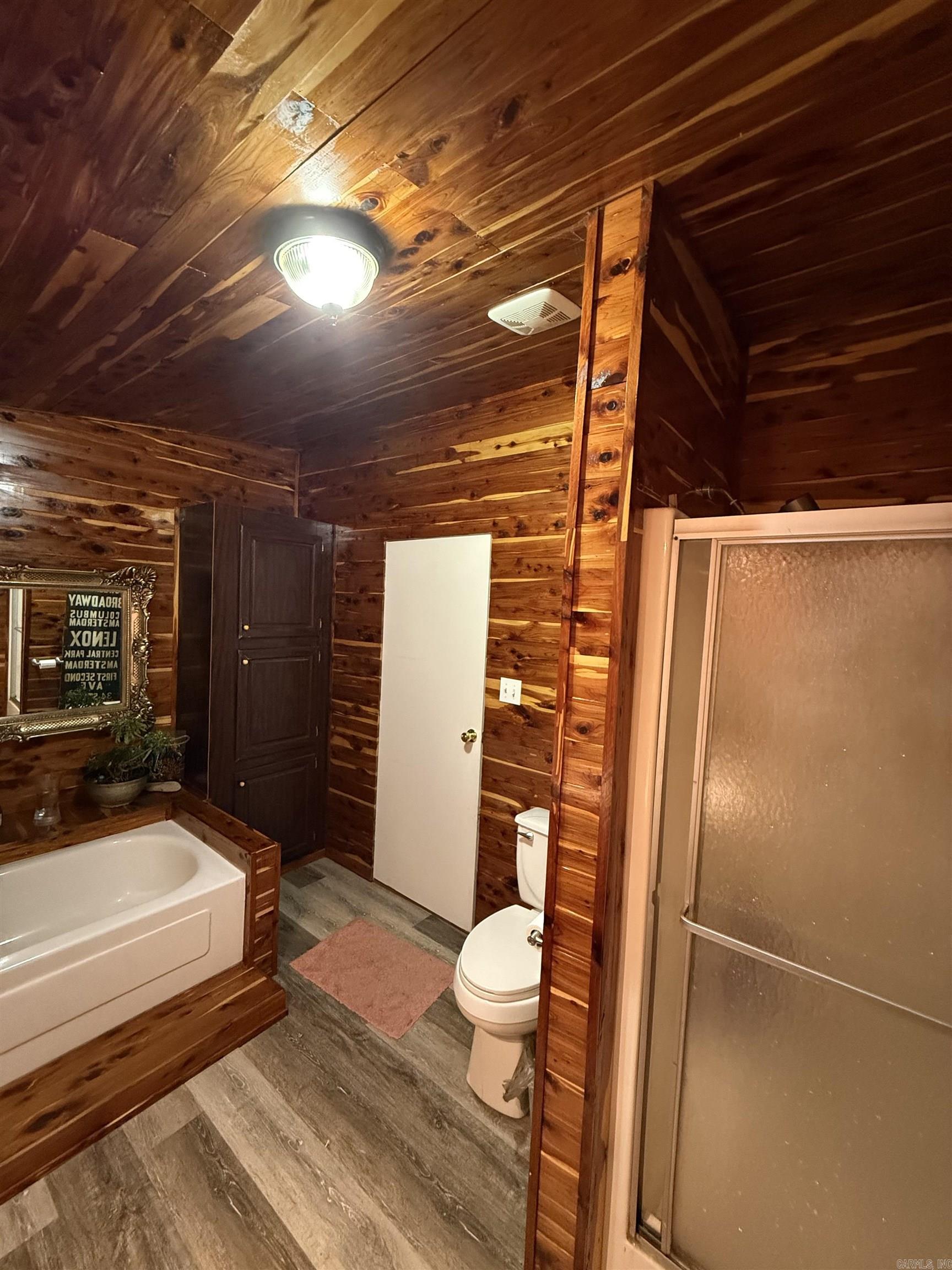 GENTLE ACRES - Residential