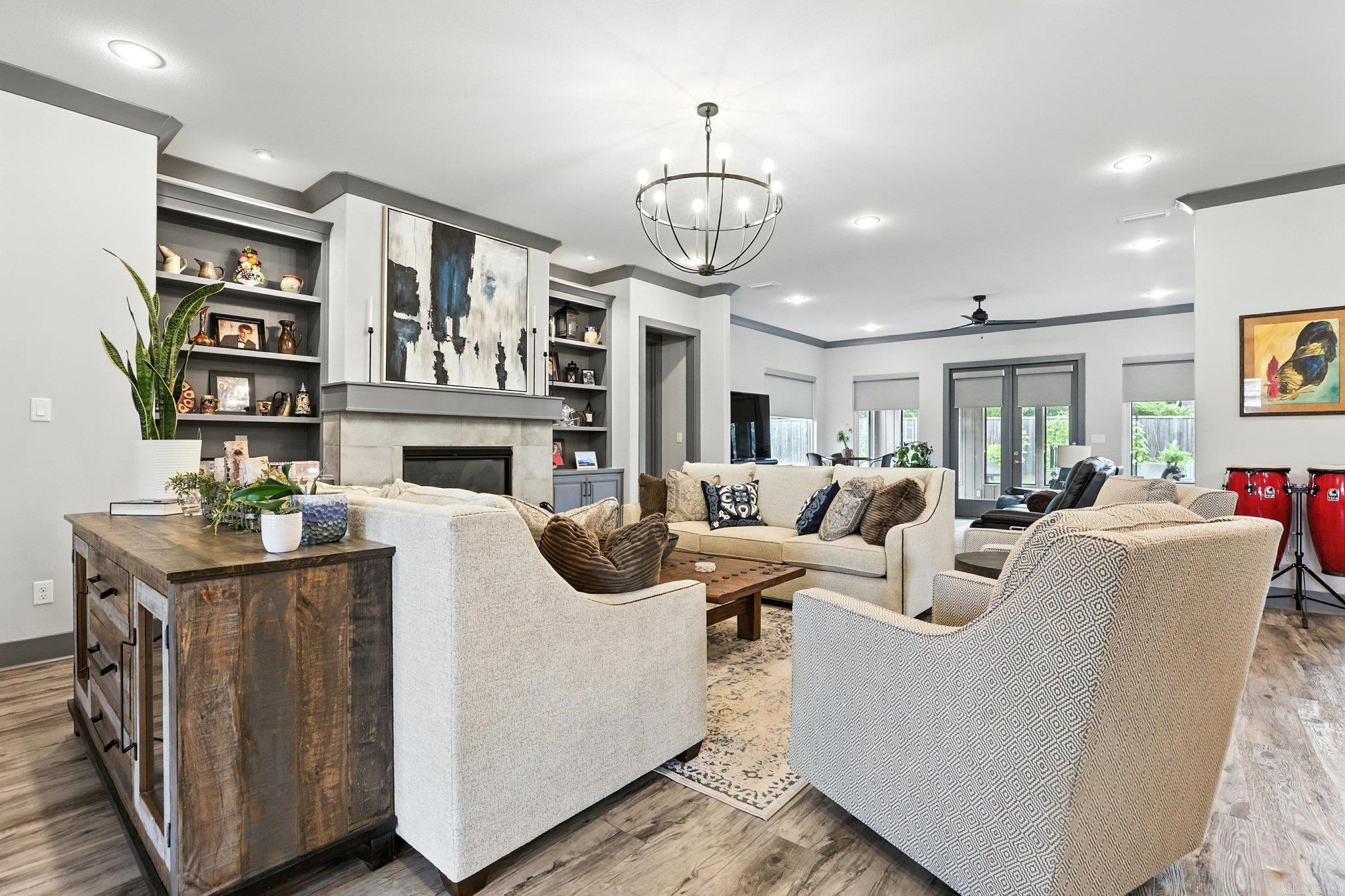 WEST LAKE VILLAGE - Residential