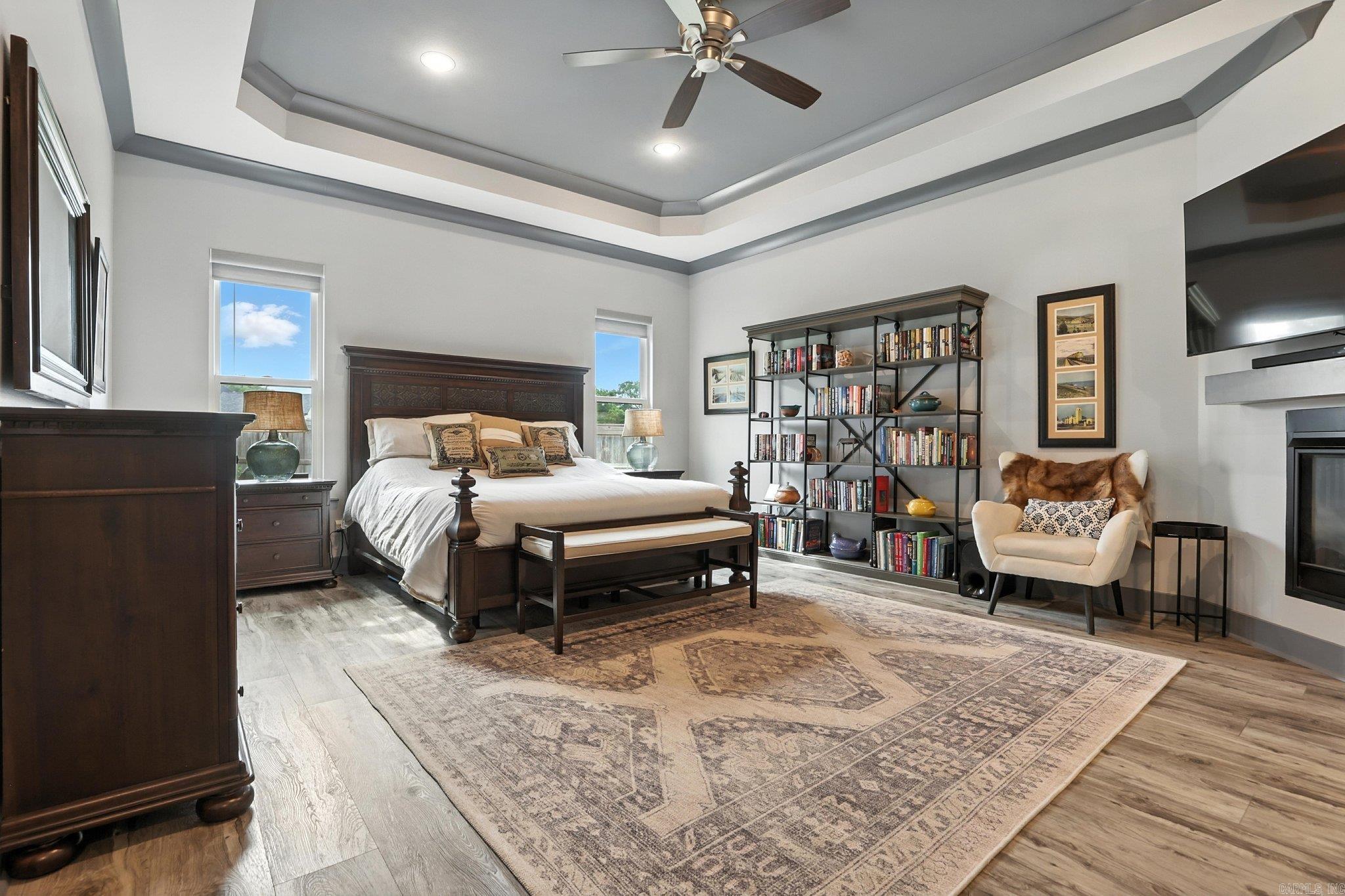 WEST LAKE VILLAGE - Residential