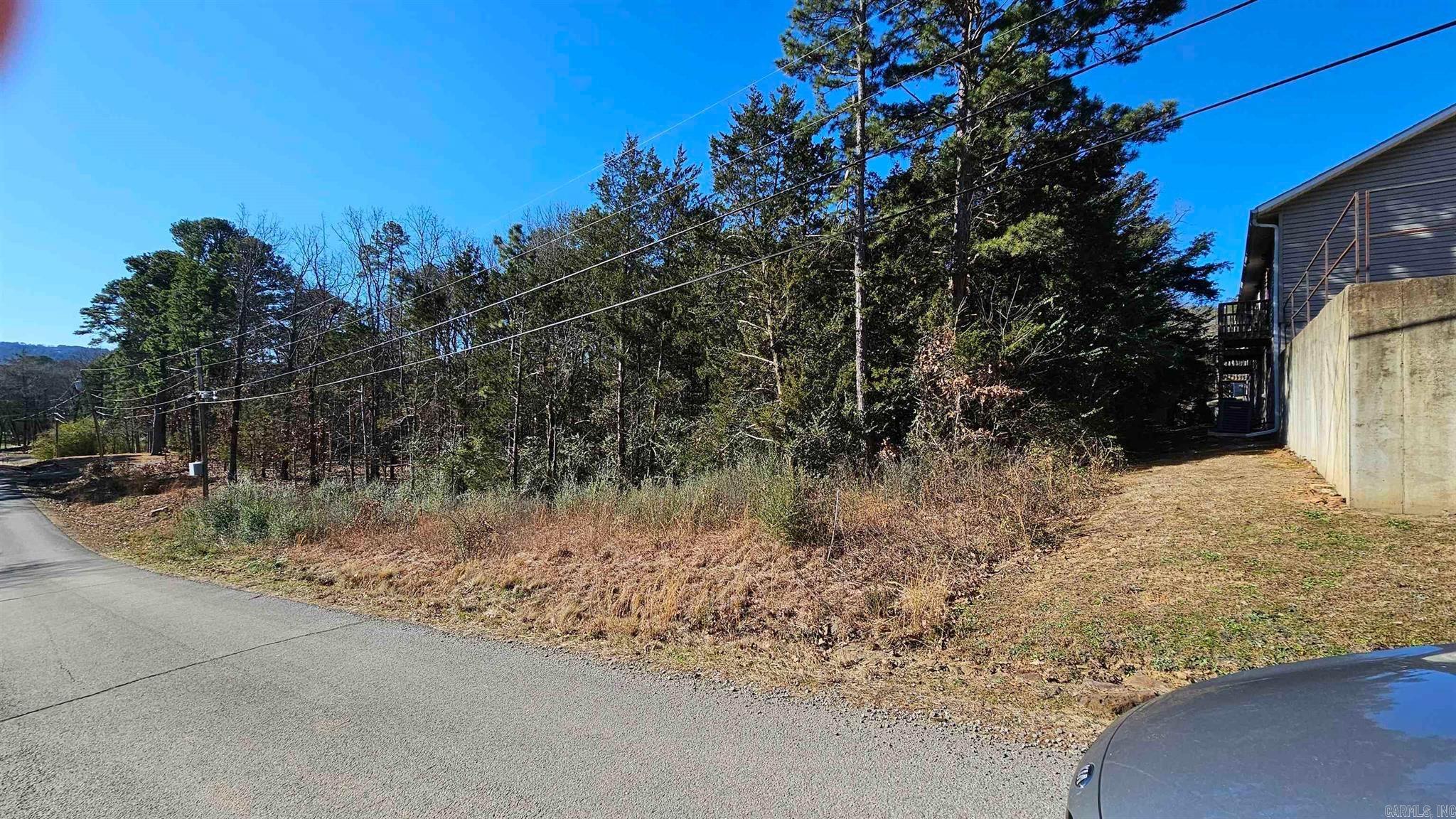 Slaten & Vinson - Land