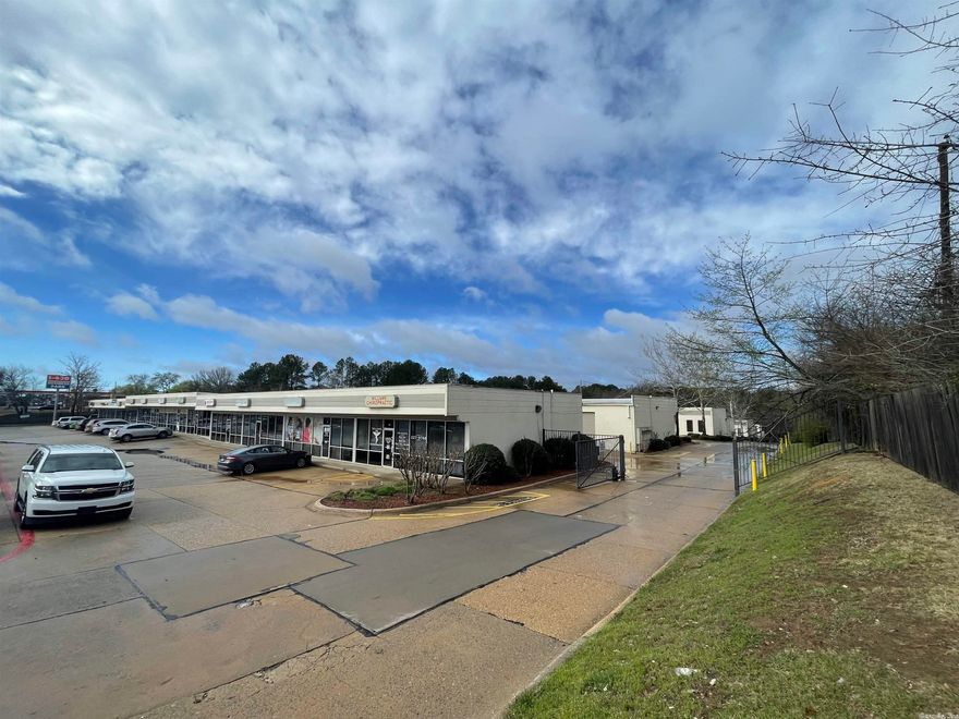 Great Investment Opportunity on John Barrow Rd!