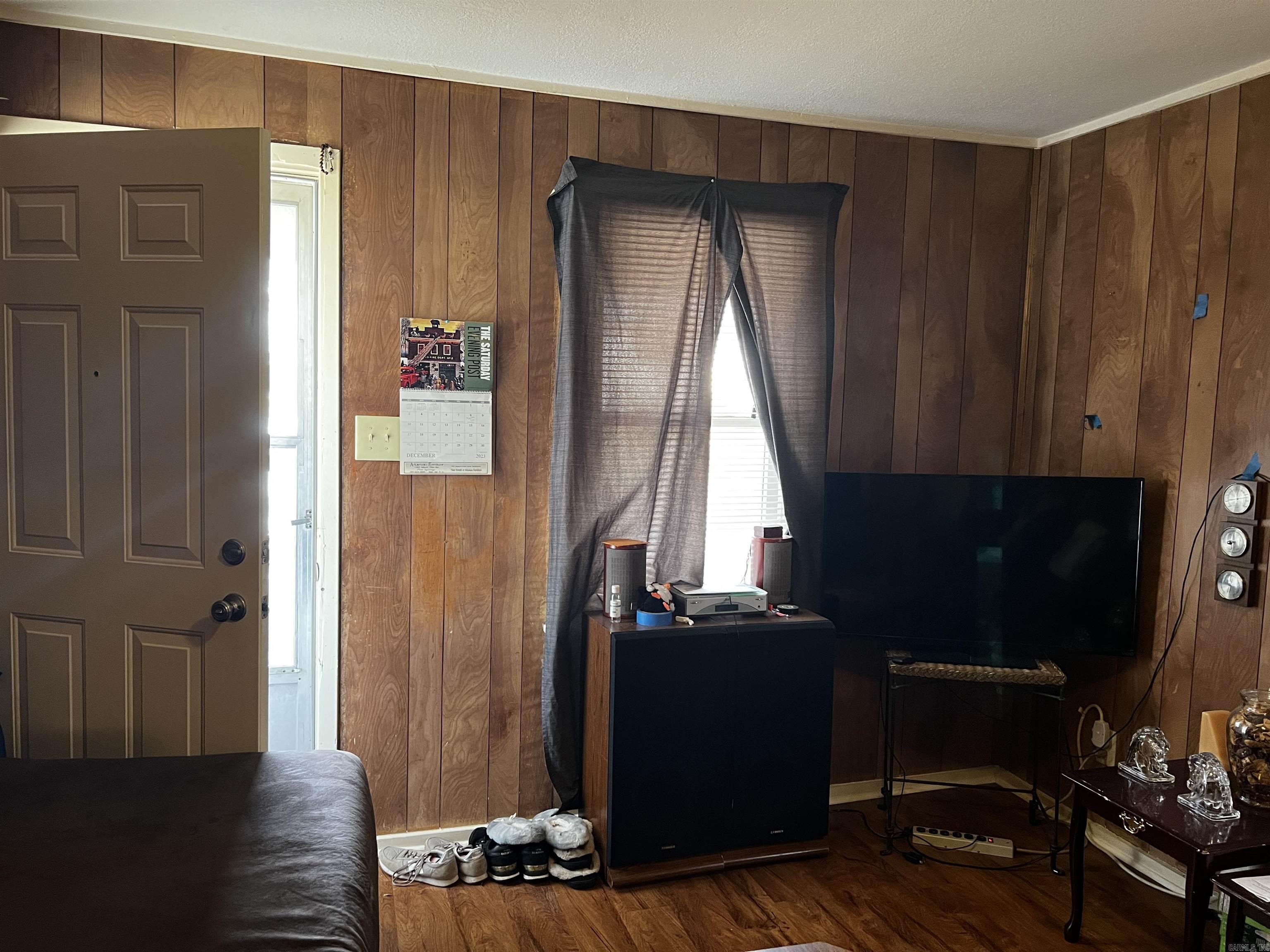 SMITH, D.J. - Residential