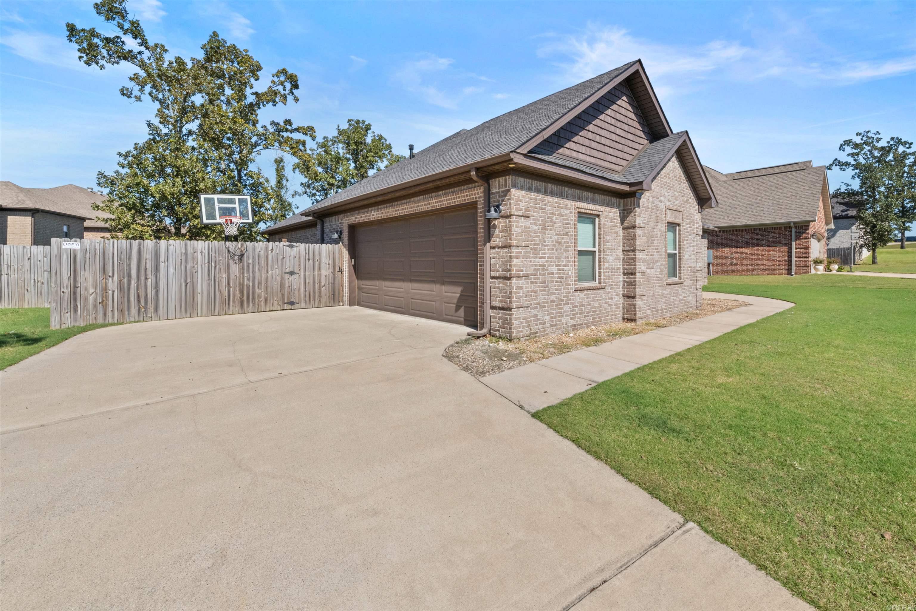 STONEHILL ADDN - Residential