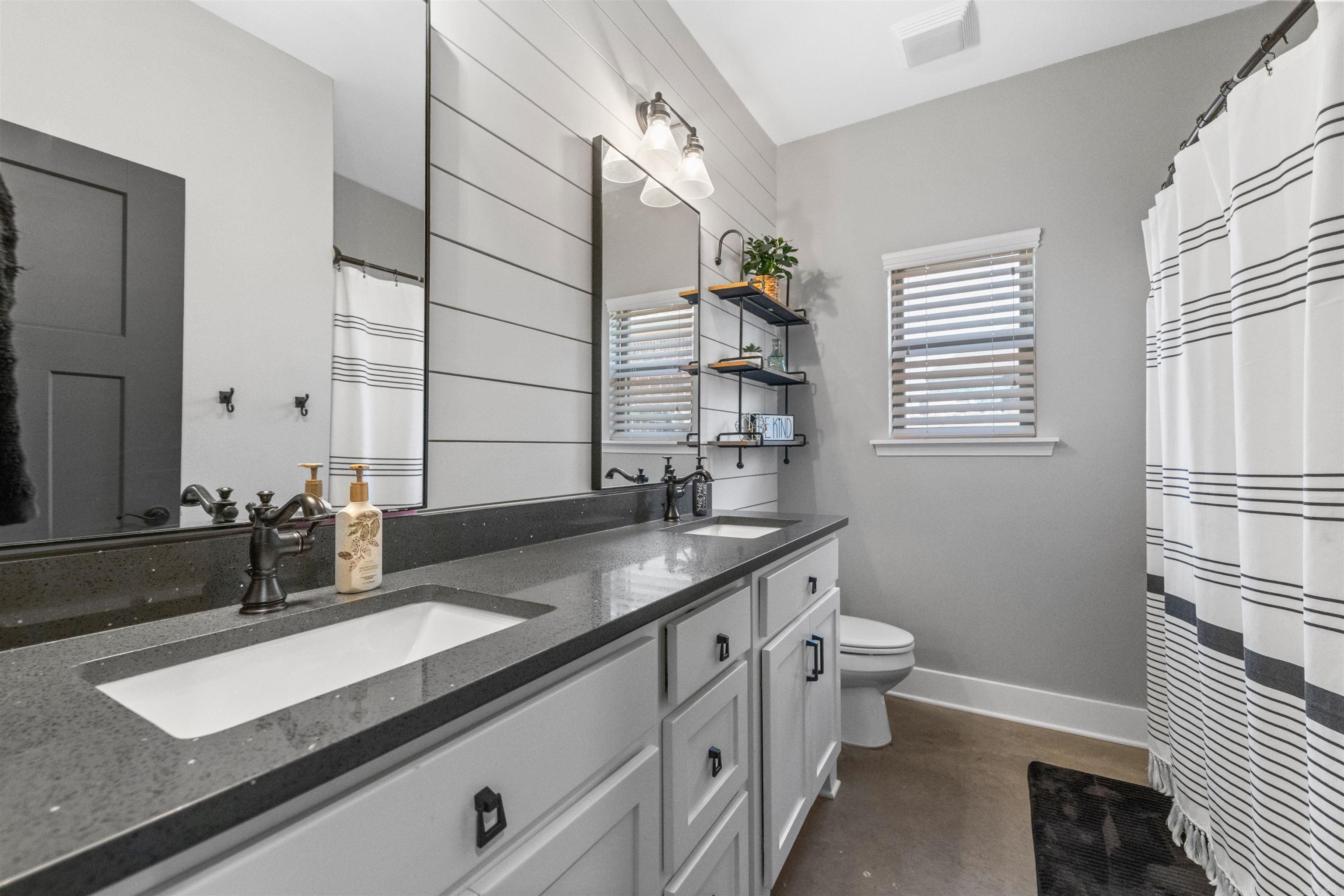 STONEHILL ADDN - Residential