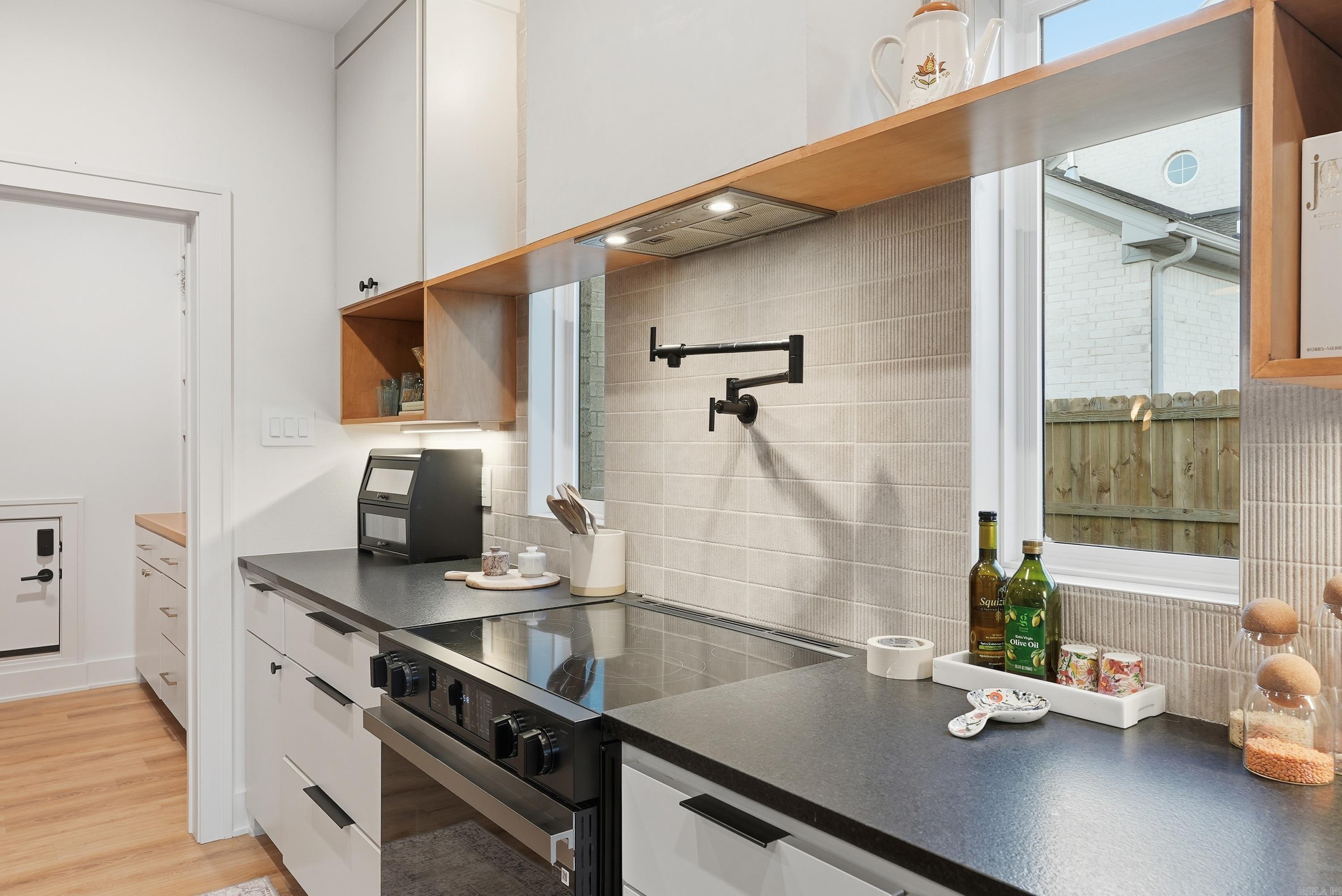 SYLVIA SPRINGS SUBDIVISION - Residential