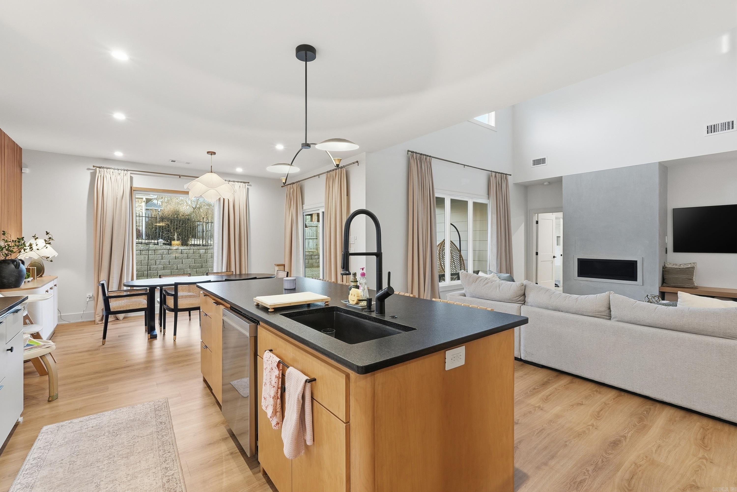 SYLVIA SPRINGS SUBDIVISION - Residential