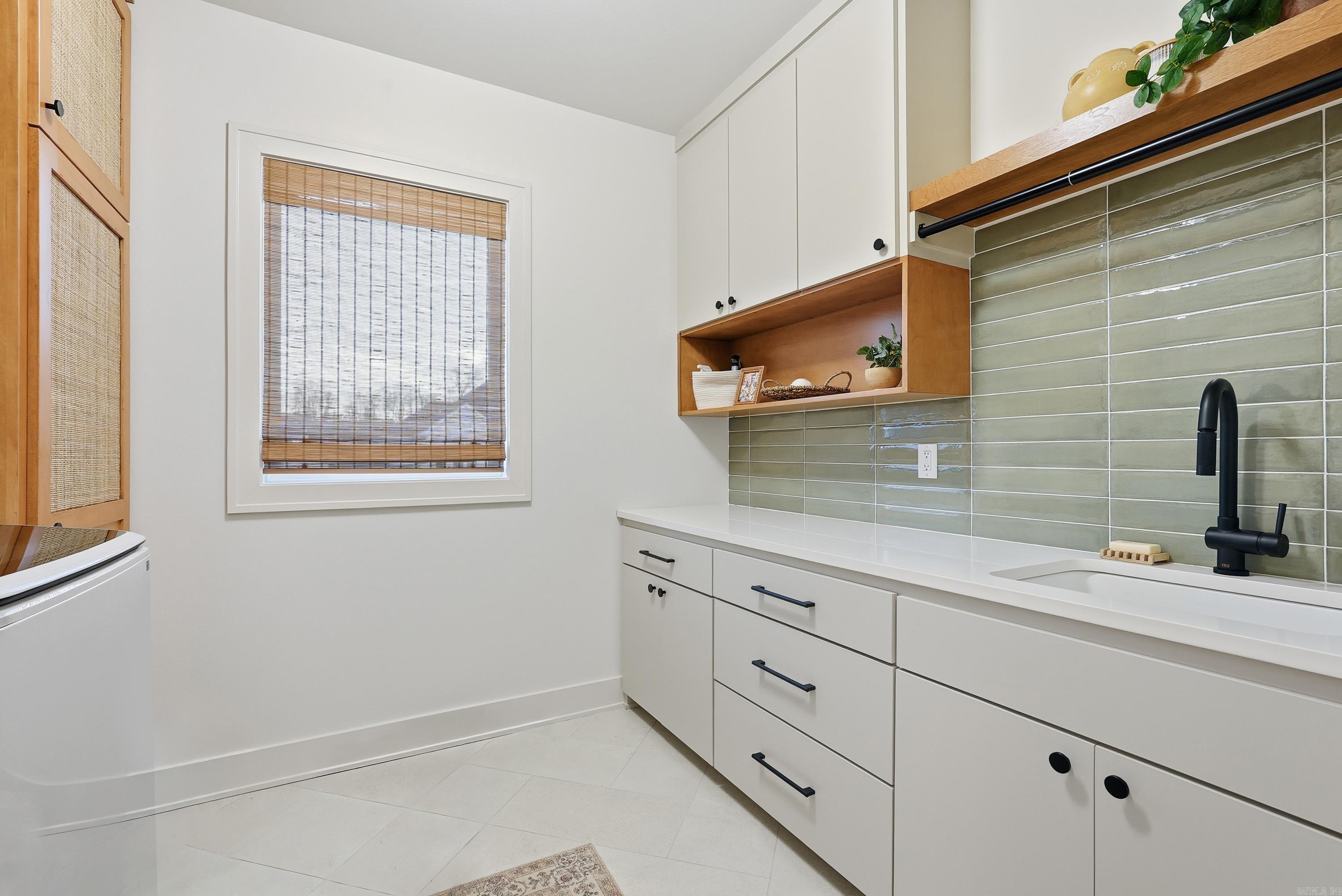 SYLVIA SPRINGS SUBDIVISION - Residential