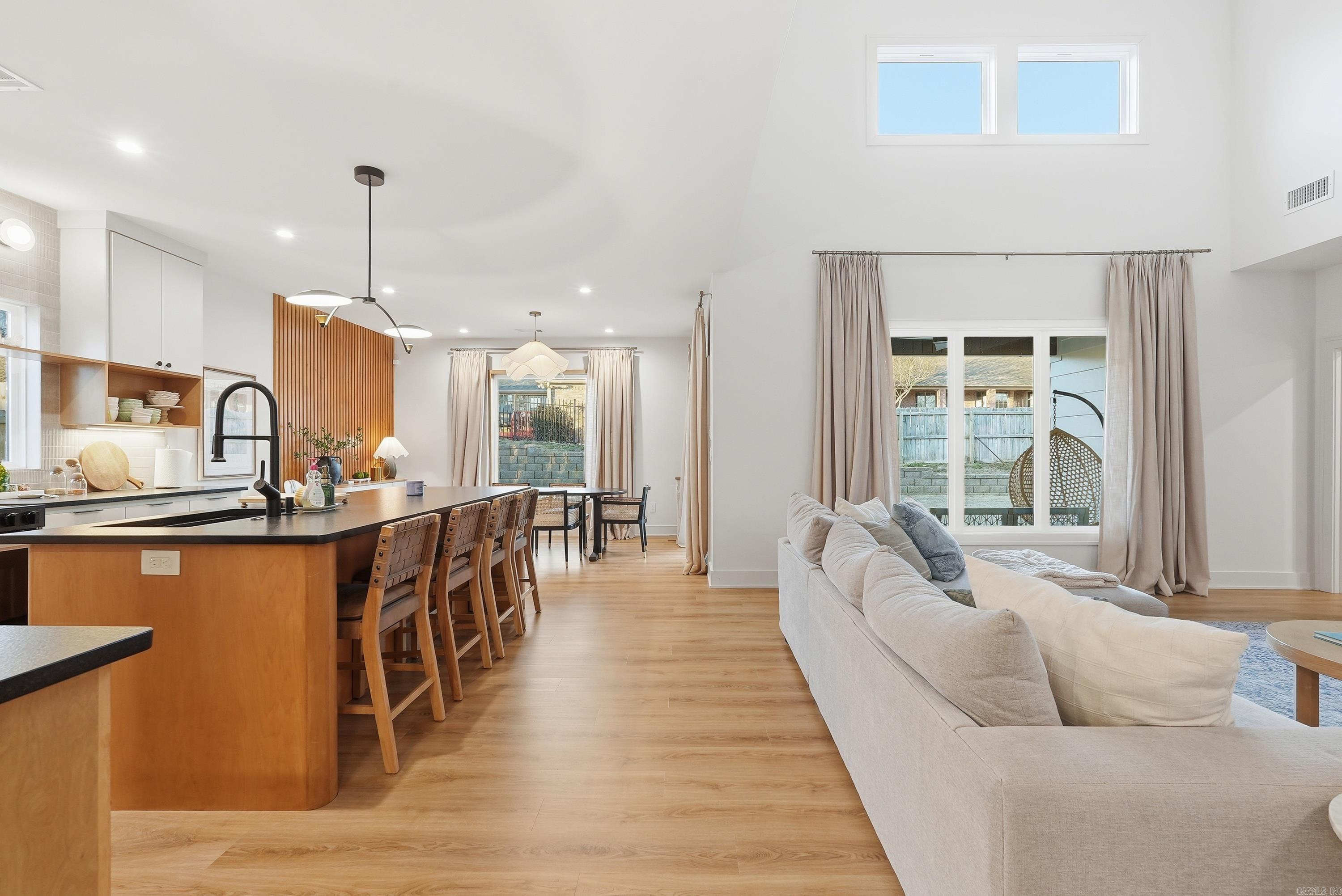 SYLVIA SPRINGS SUBDIVISION - Residential