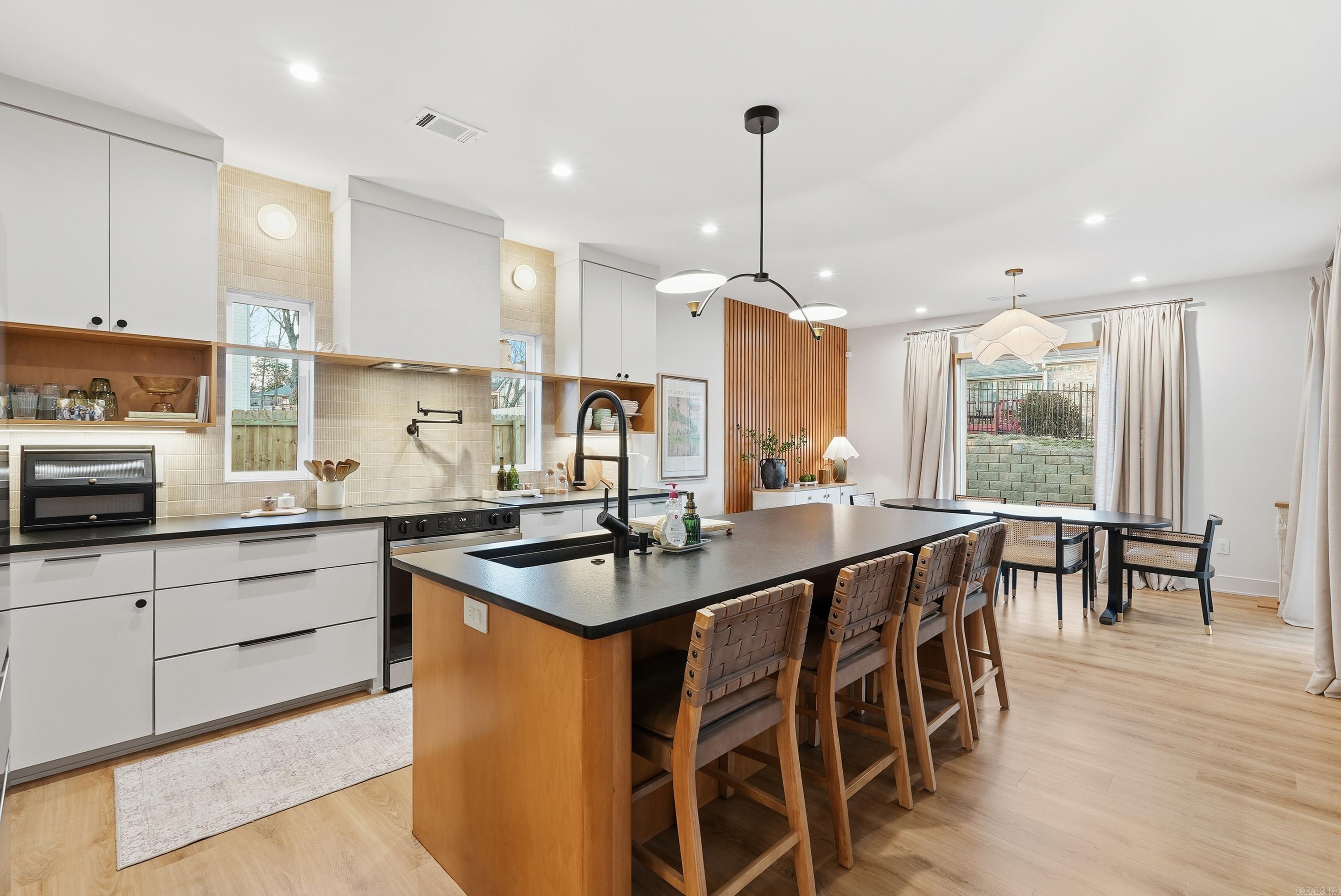 SYLVIA SPRINGS SUBDIVISION - Residential