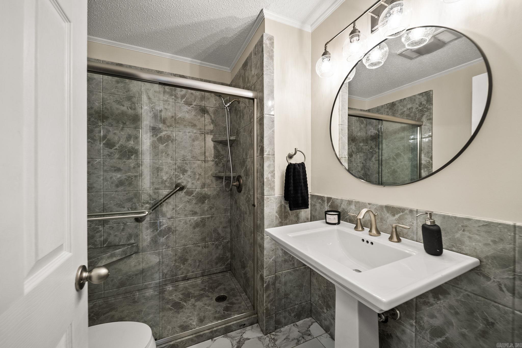 WALTON HEIGHTS - Residential