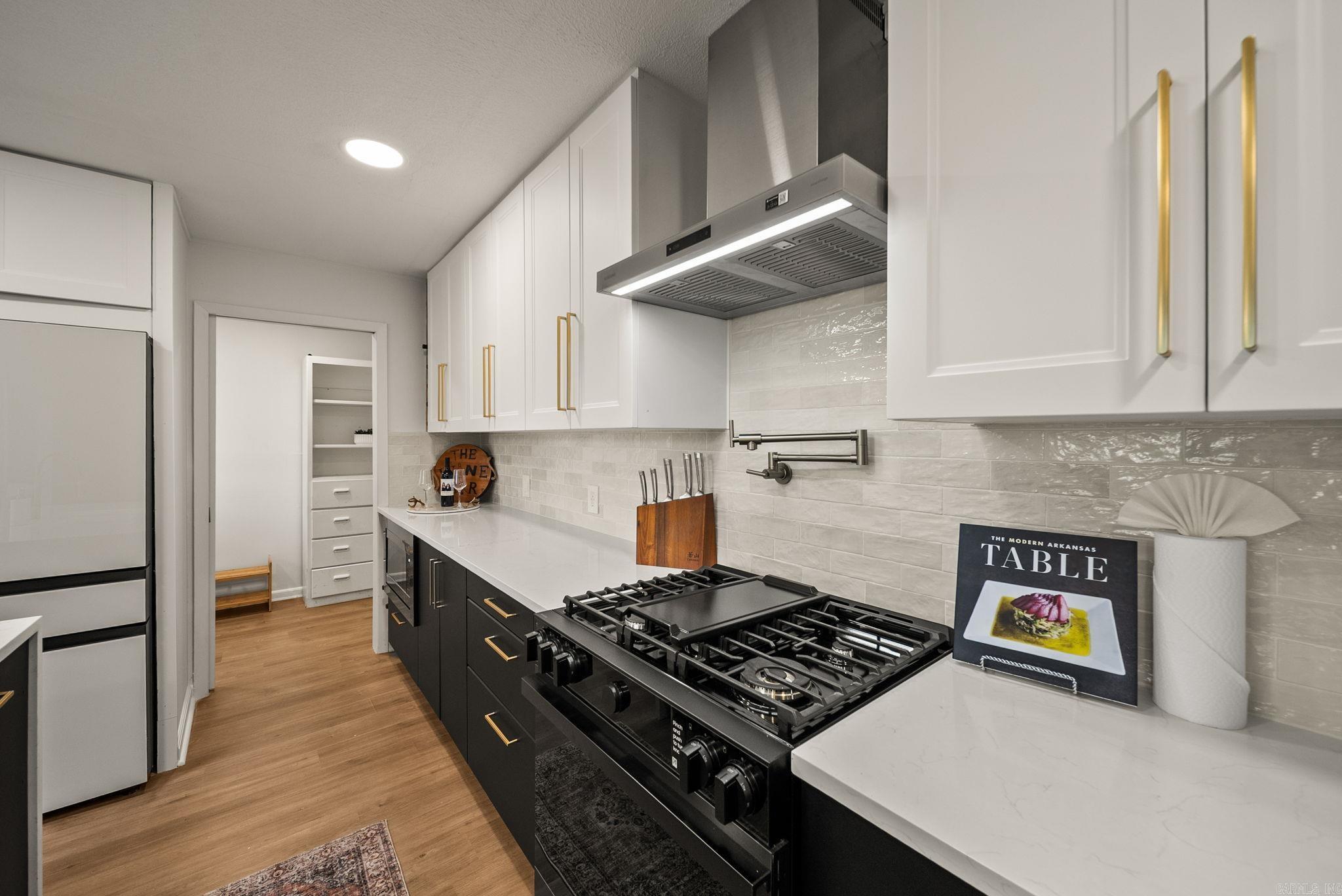 WALTON HEIGHTS - Residential