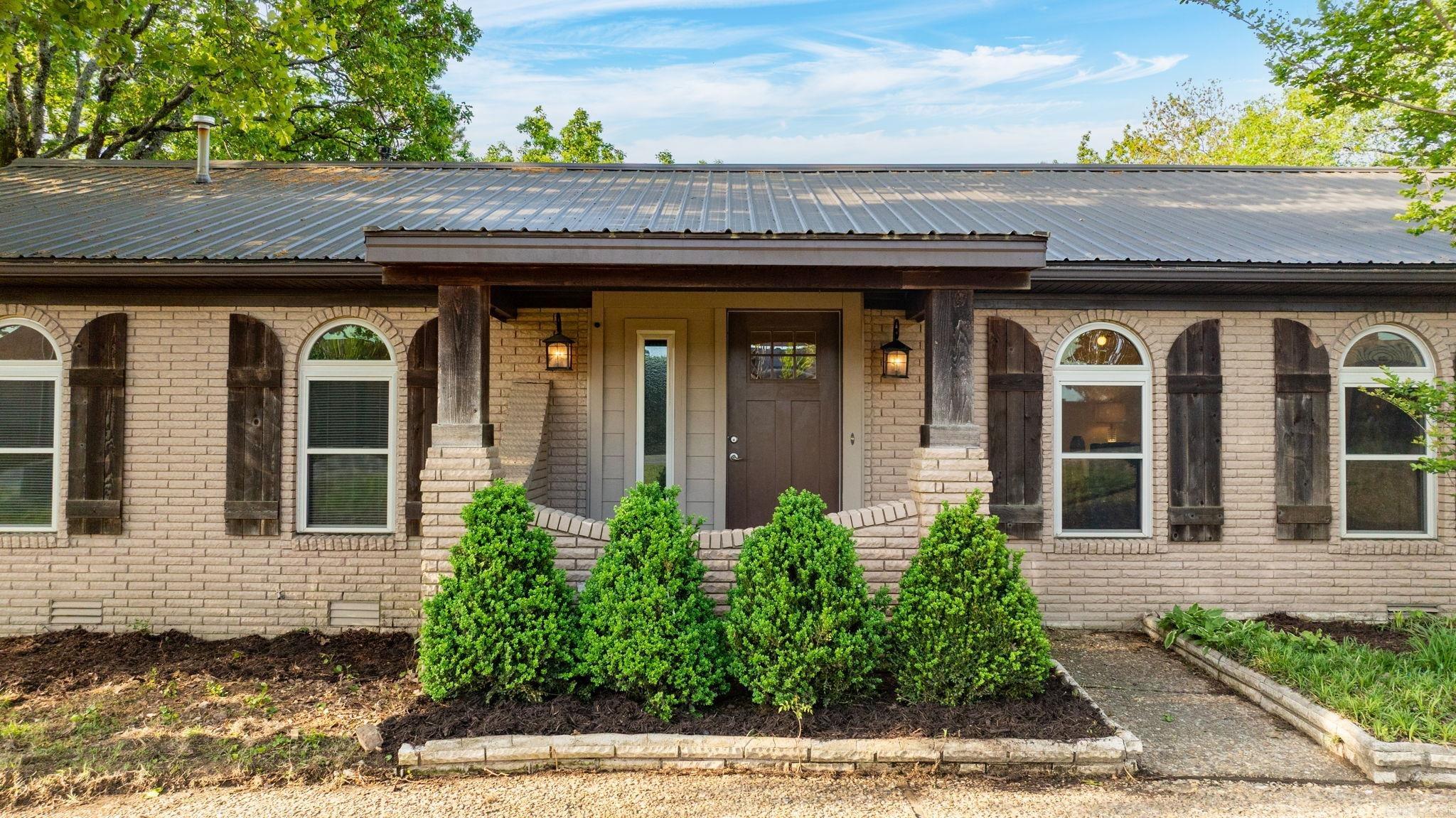 WALTON HEIGHTS - Residential