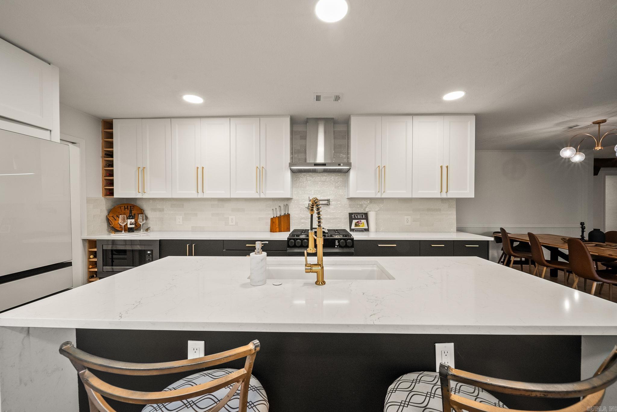 WALTON HEIGHTS - Residential