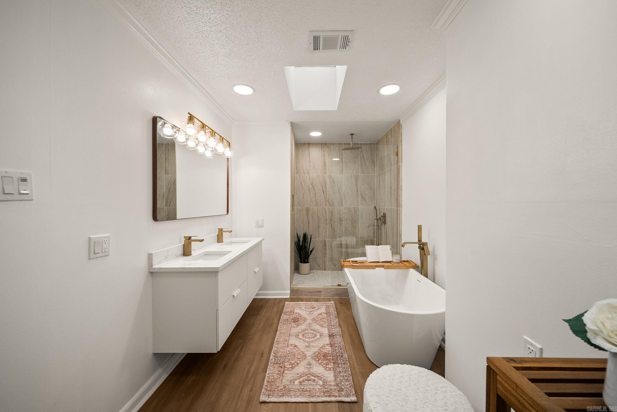 WALTON HEIGHTS - Residential