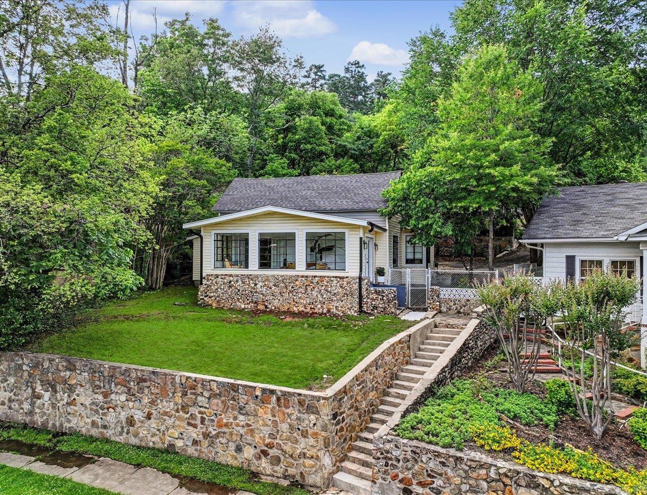 Sanders & Mayo - Residential