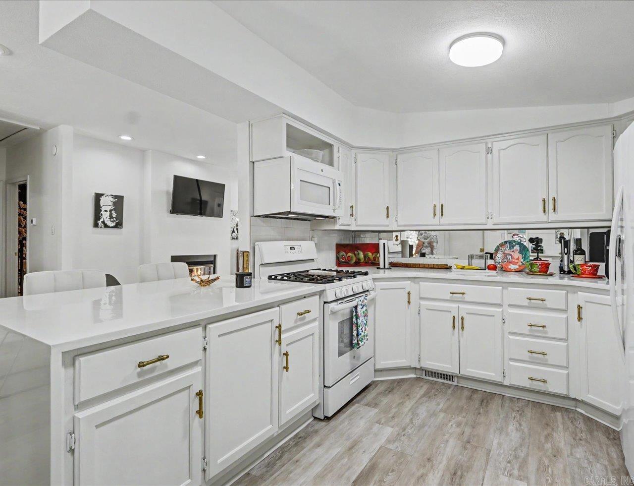 Sanders & Mayo - Residential