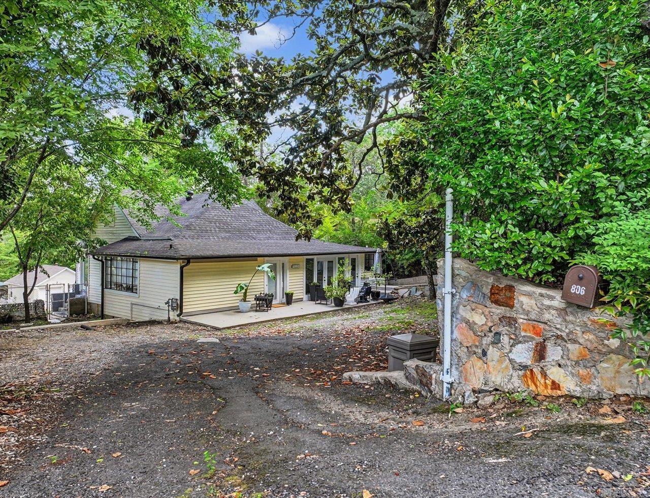 Sanders & Mayo - Residential