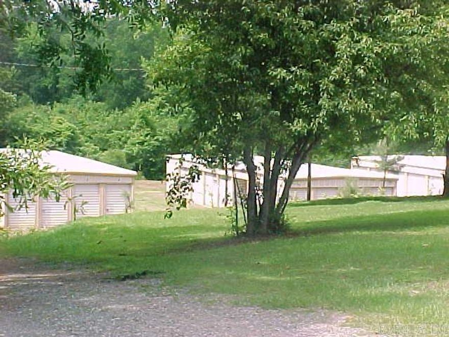 Investment opportunity centrally located in Sheridan.