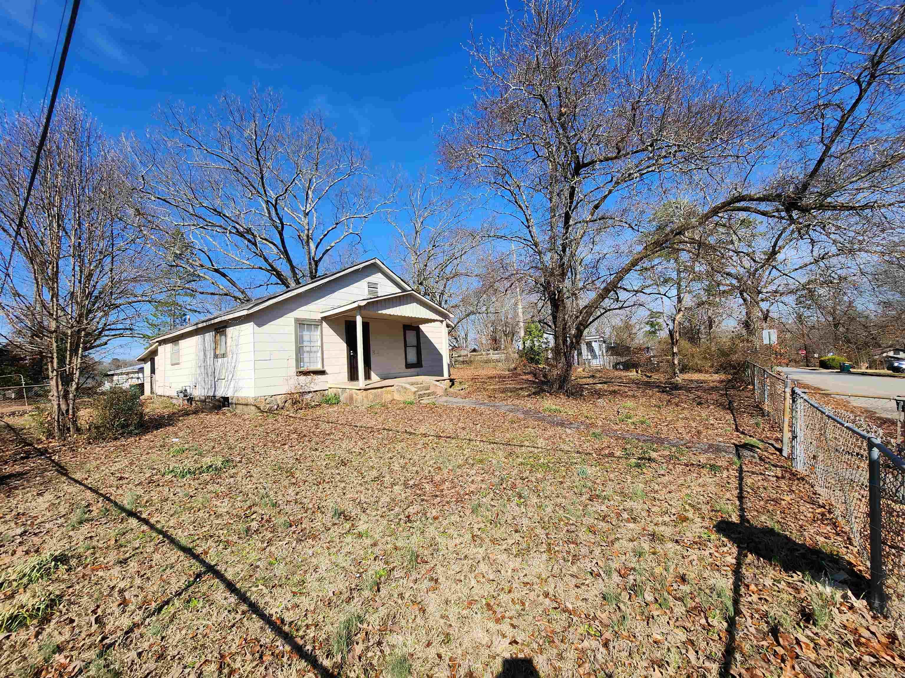 BARROW JOHN - Residential