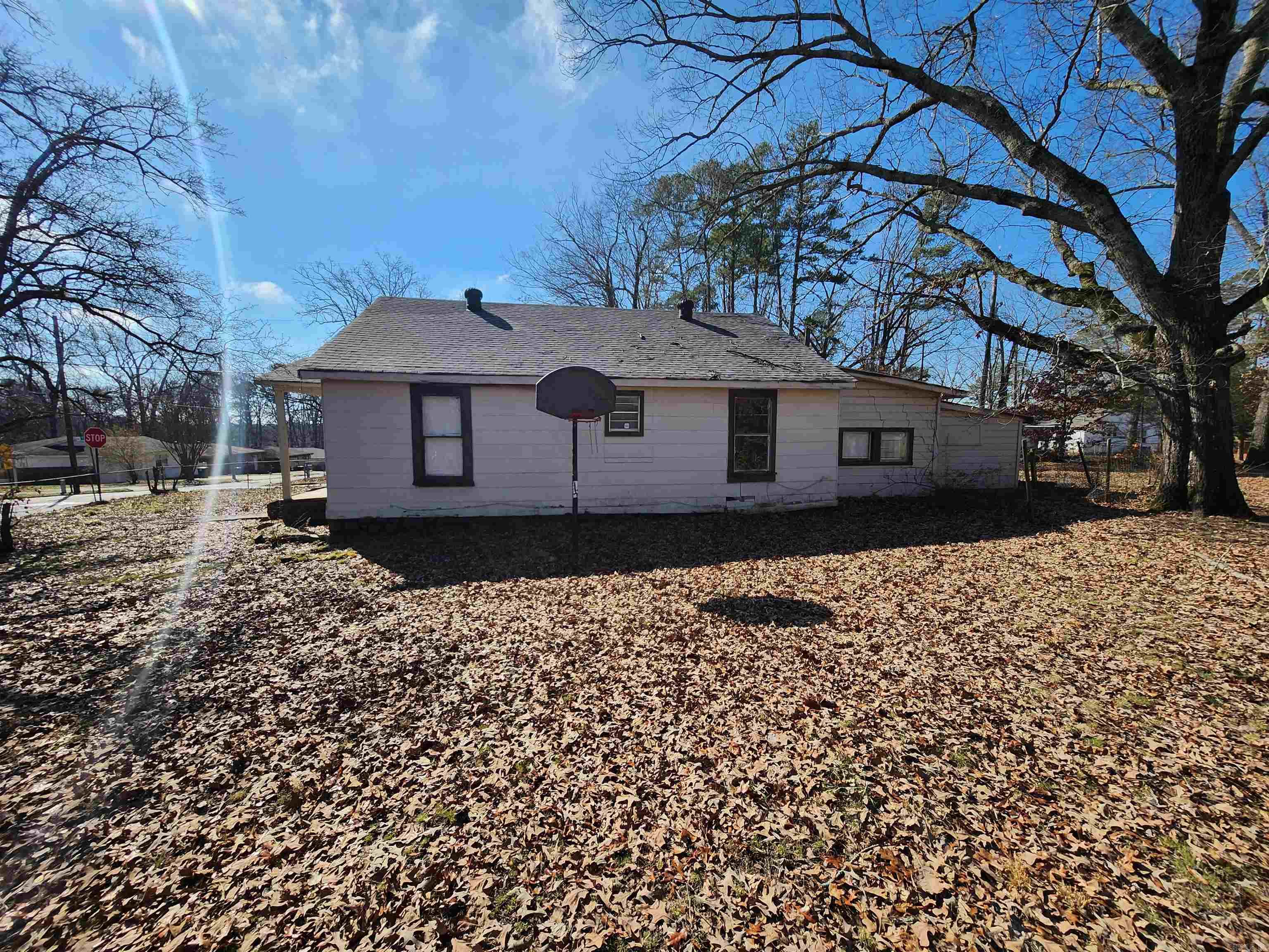 BARROW JOHN - Residential