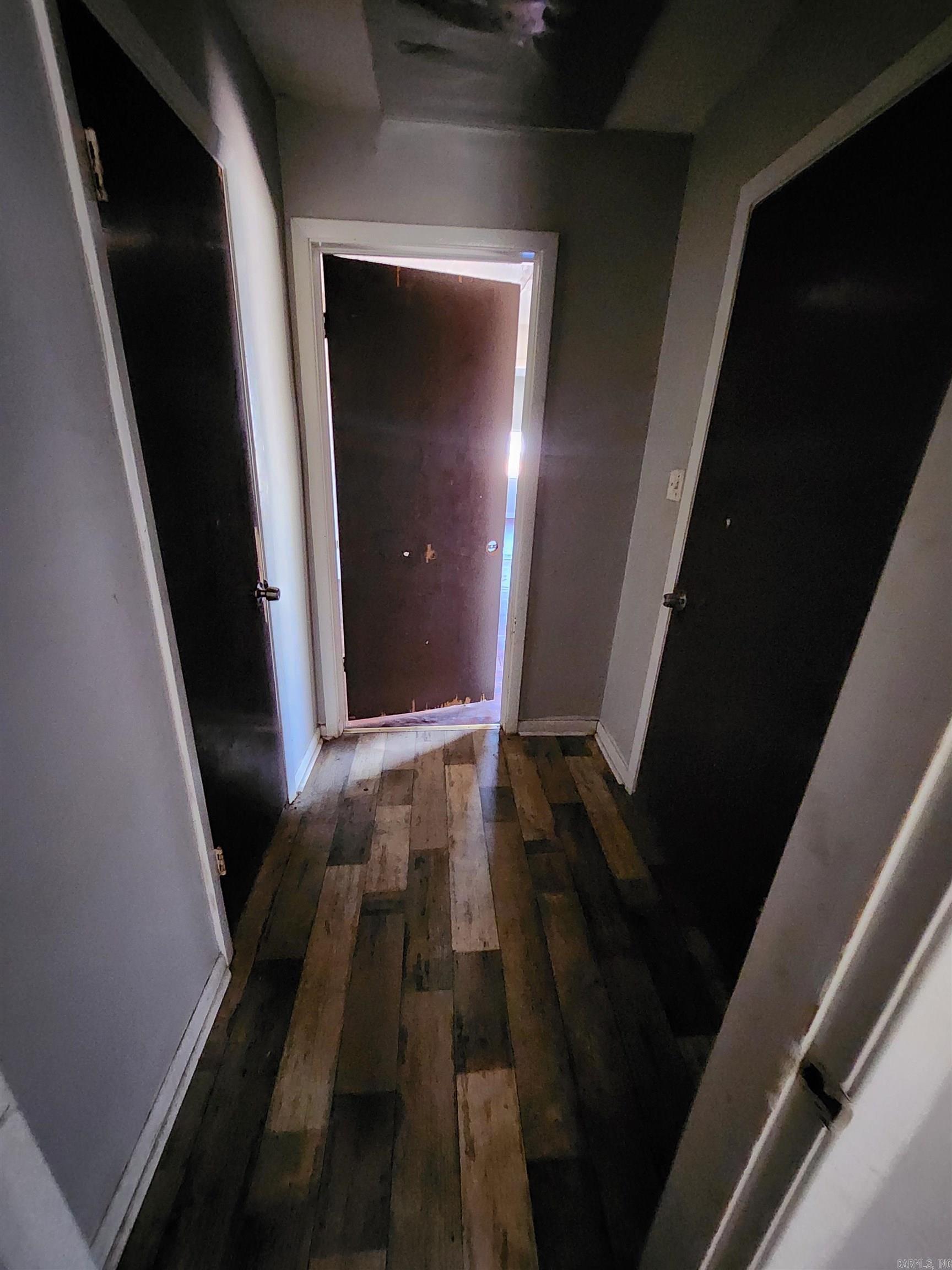 BARROW JOHN - Residential