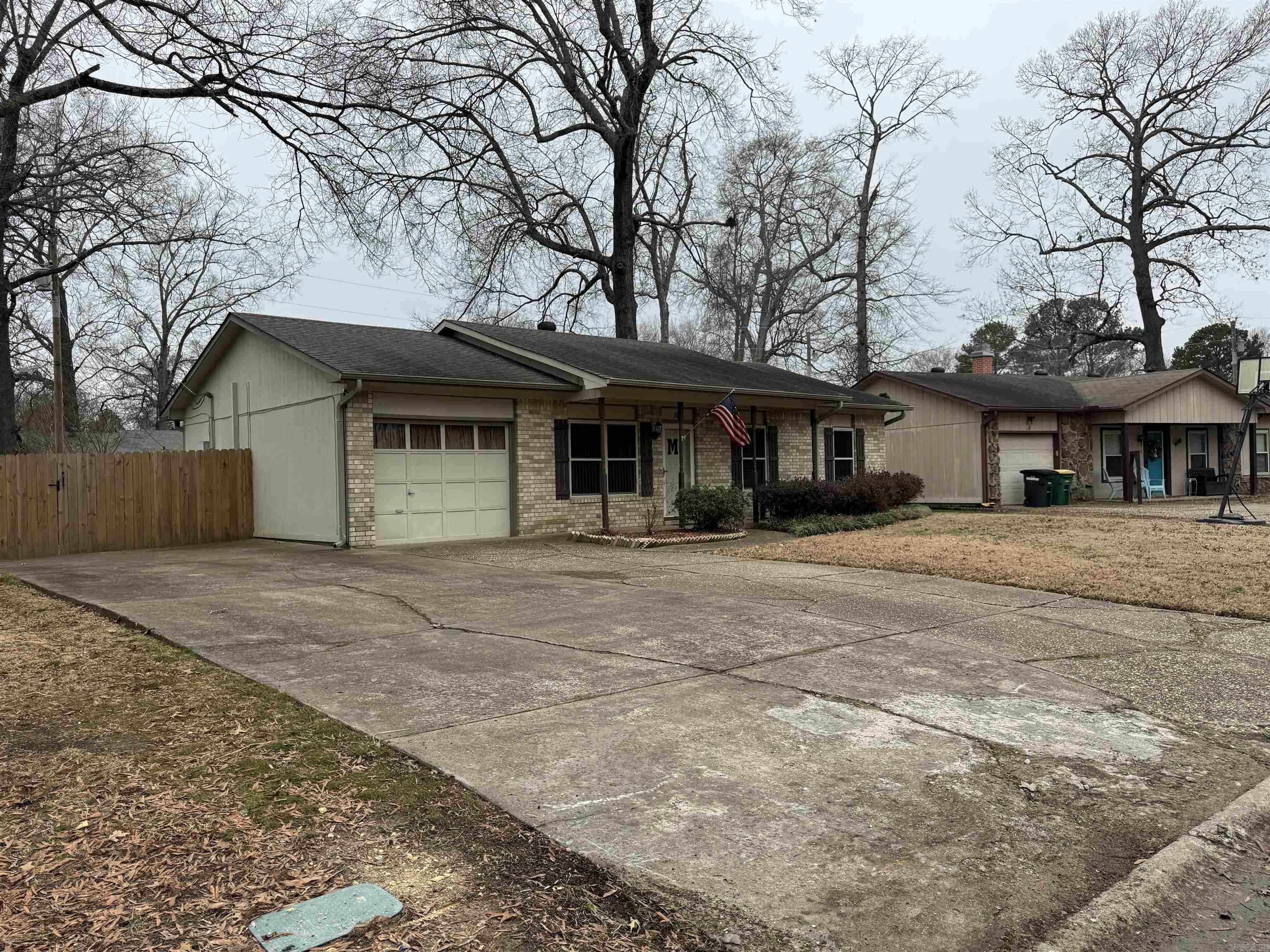 THE MEADOWS - Residential